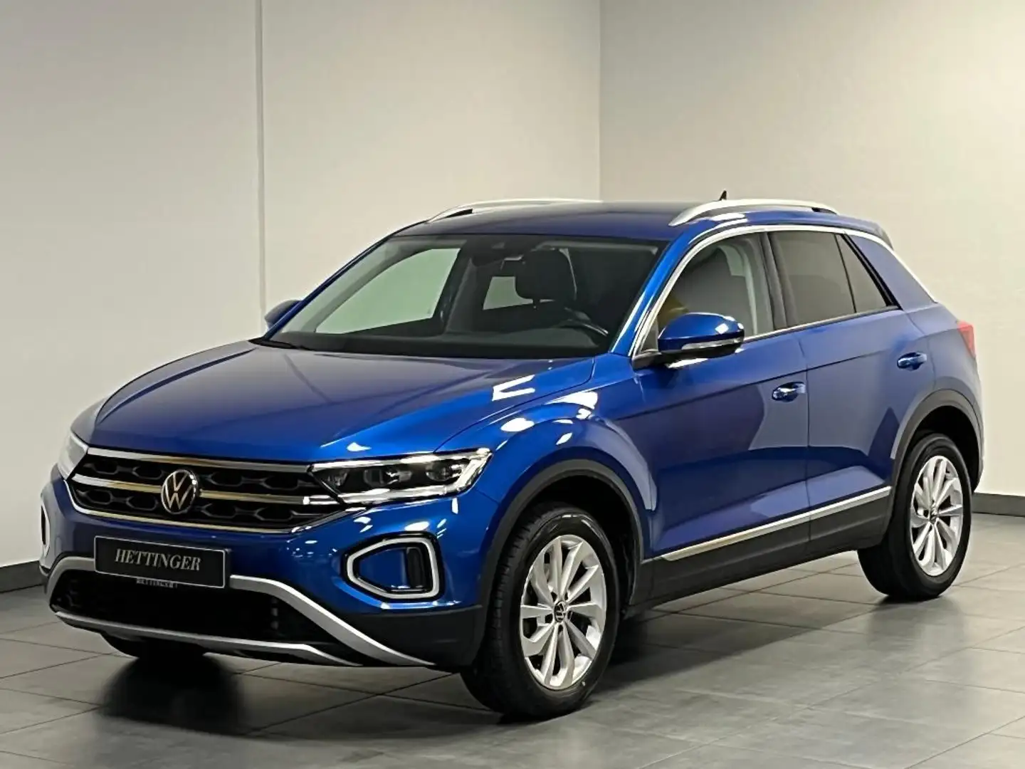 Volkswagen T-Roc T-ROC Style 1.5 TSI 6-Gang, 17",LED,Navi,AHK,Kam Blau - 1