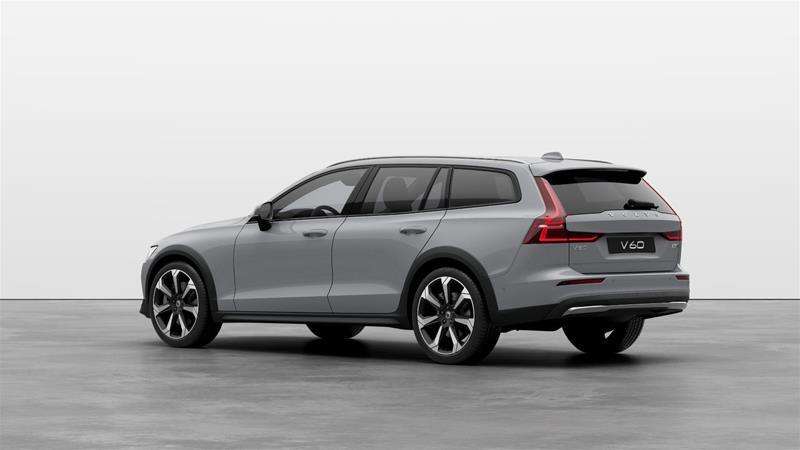 2026 Volvo V60 Cross Country