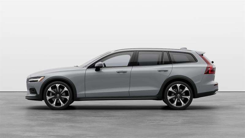 2026 Volvo V60 Cross Country
