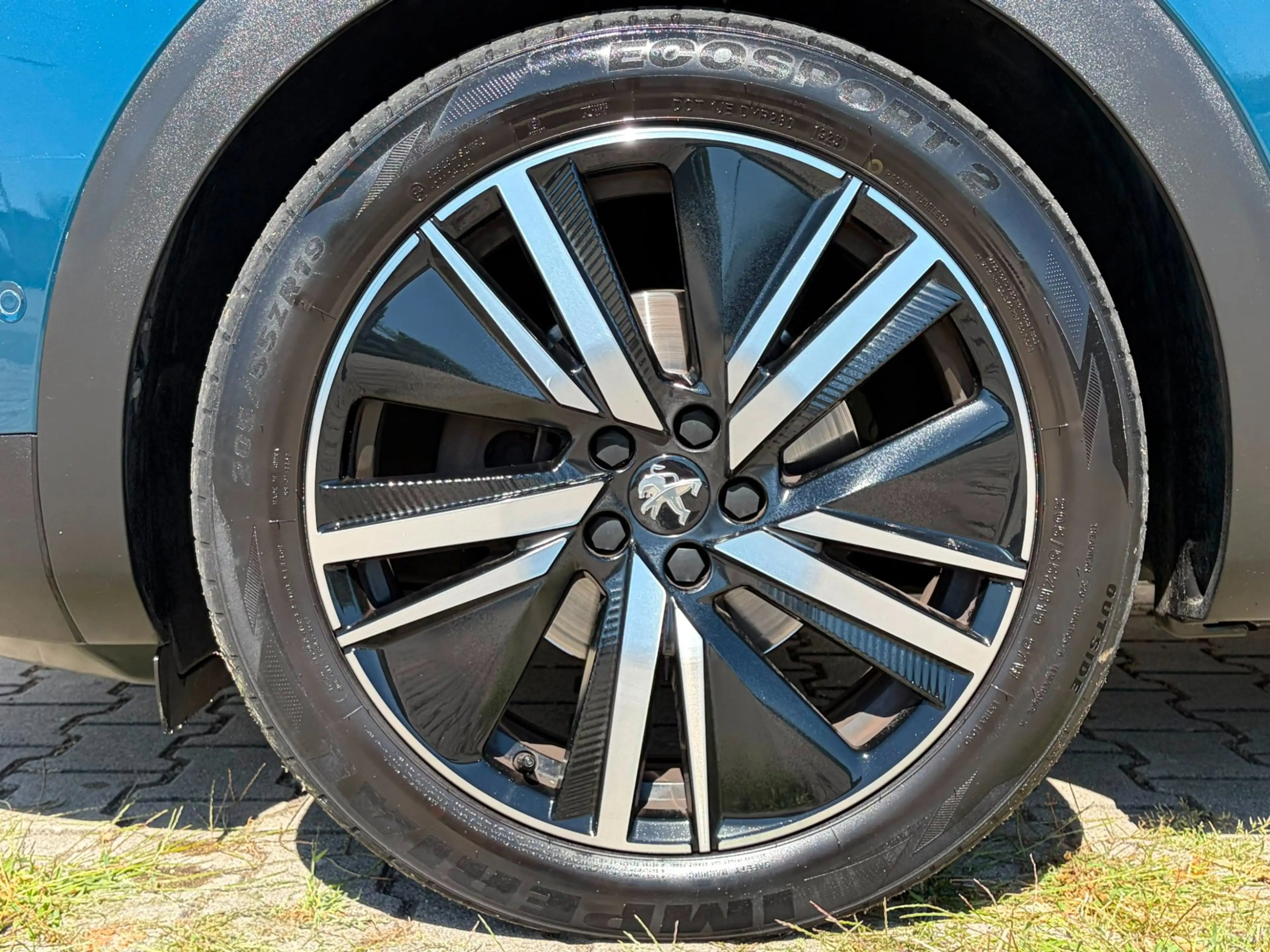 Peugeot 5008 1.2 PureTech GT| PANO| ALCANTARA|FOCAL|MEMORY| — photo 11
