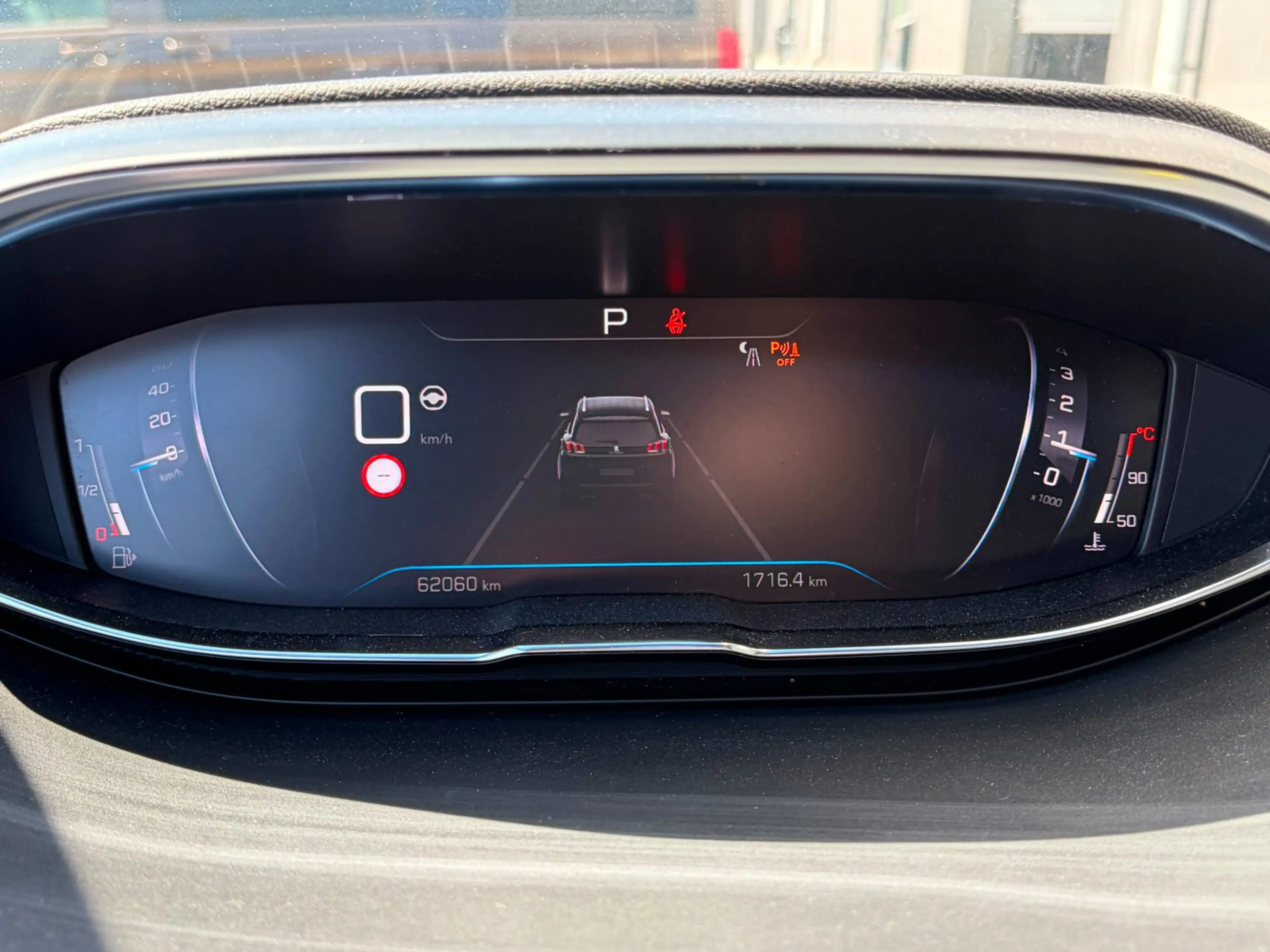 Peugeot 5008 1.2 PureTech GT| PANO| ALCANTARA|FOCAL|MEMORY| — photo 34