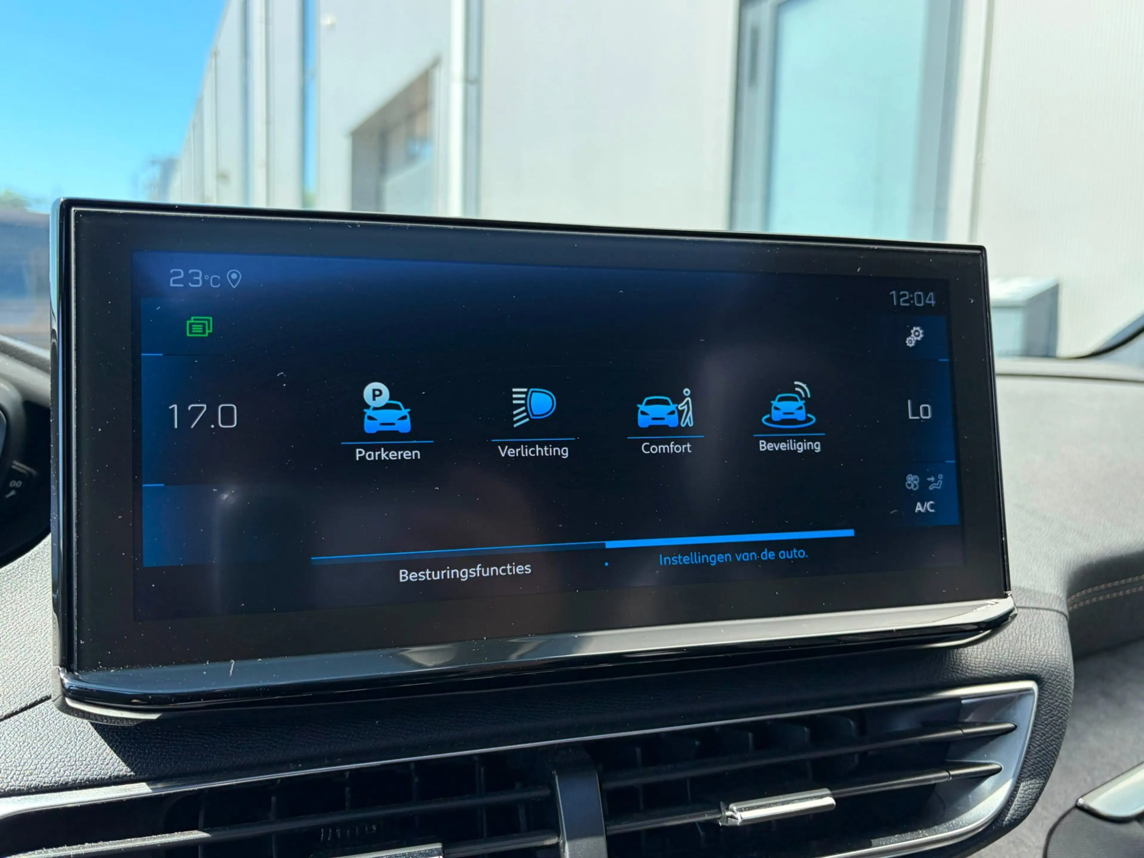 Peugeot 5008 1.2 PureTech GT| PANO| ALCANTARA|FOCAL|MEMORY| — photo 44