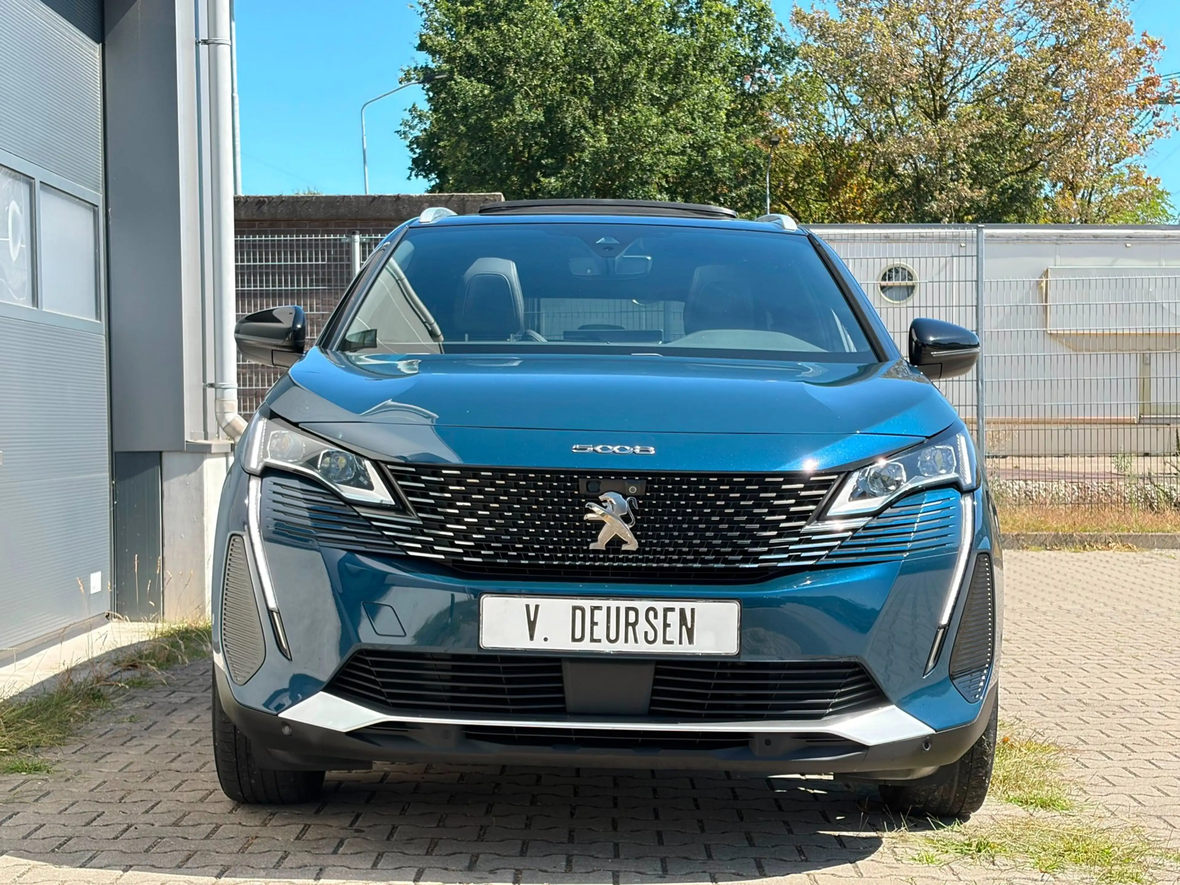 Peugeot 5008 1.2 PureTech GT| PANO| ALCANTARA|FOCAL|MEMORY| — photo 4