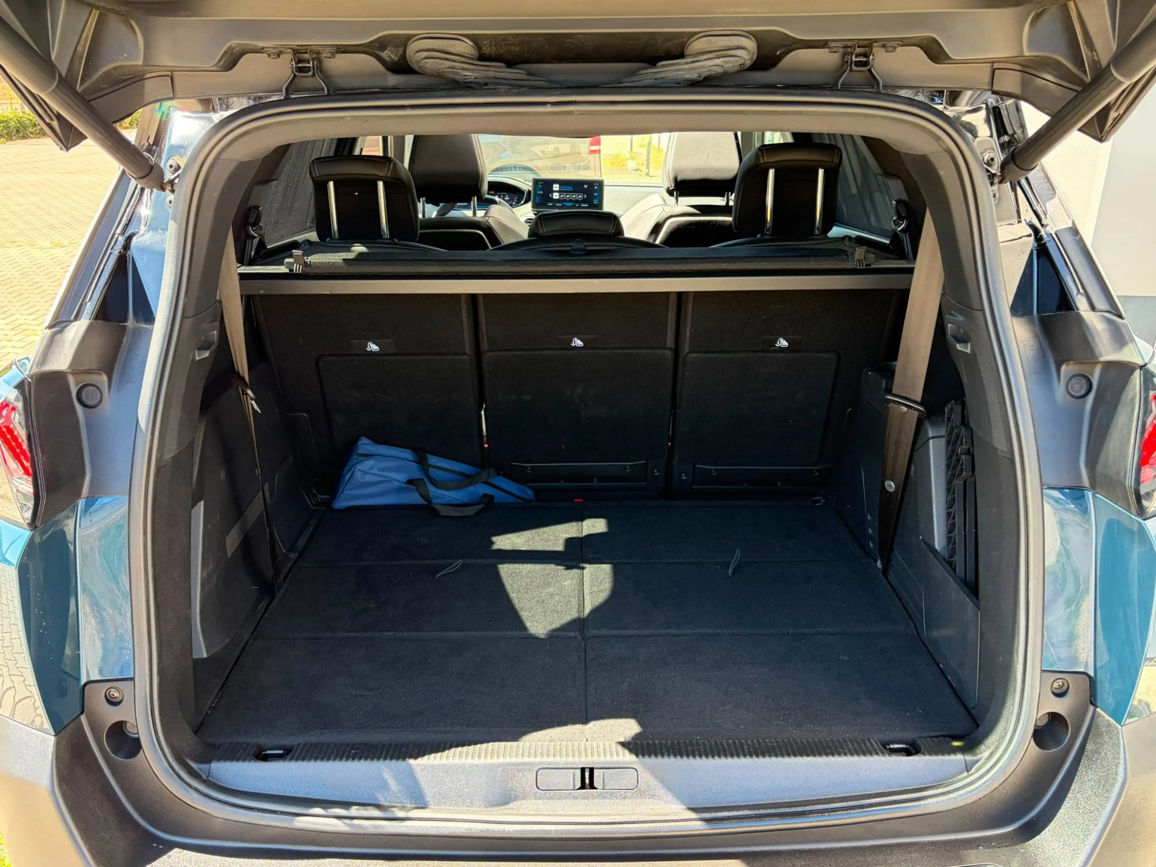 Peugeot 5008 1.2 PureTech GT| PANO| ALCANTARA|FOCAL|MEMORY| — photo 15