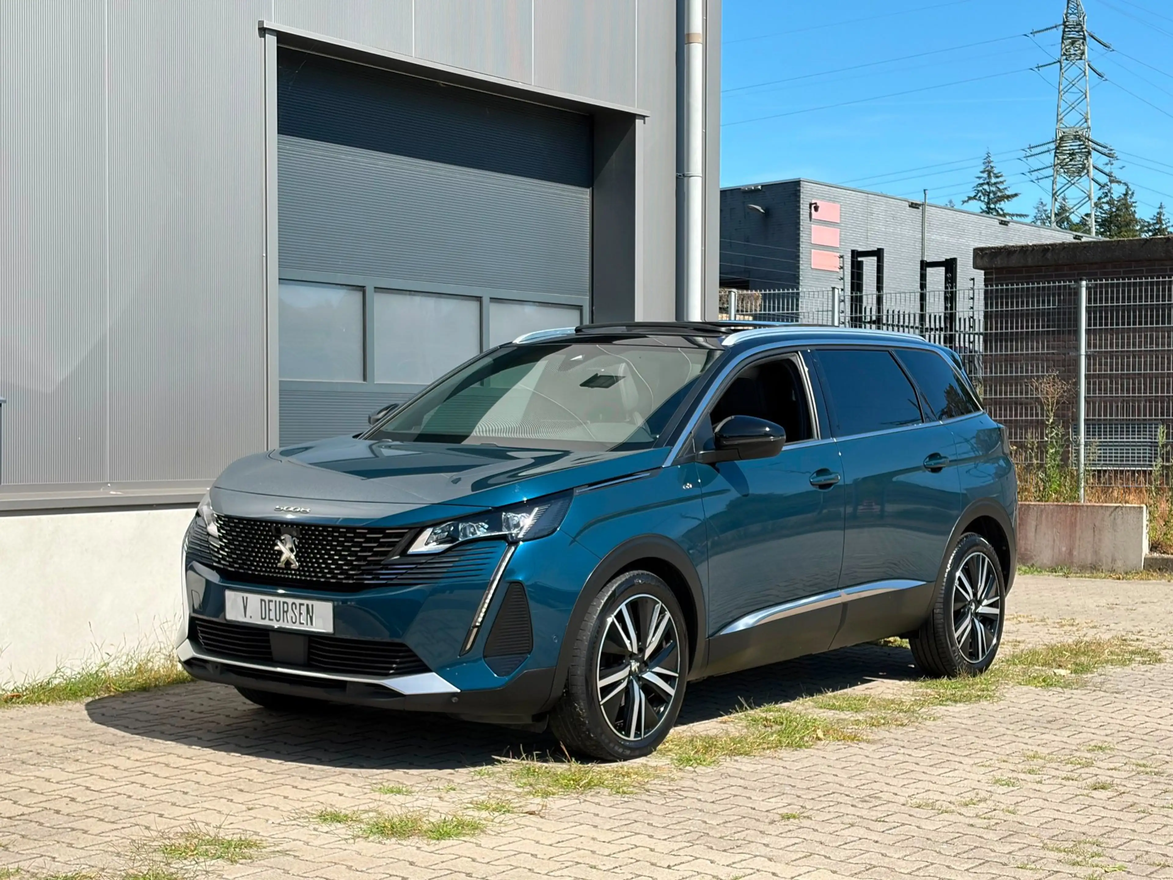Peugeot 5008 1.2 PureTech GT| PANO| ALCANTARA|FOCAL|MEMORY| — photo 3