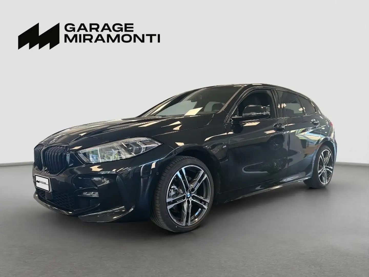 BMW 118 Cerchi 18" + black pack Nero - 1