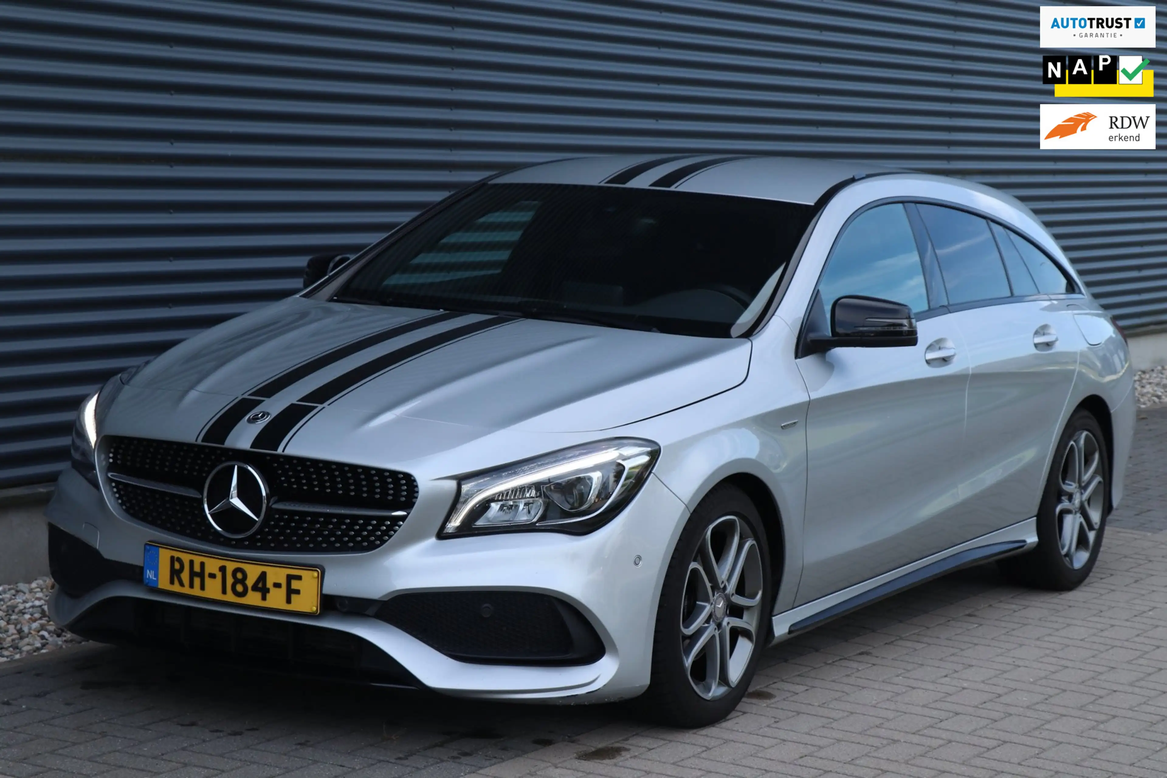 Mercedes-Benz CLA 180 Shooting Brake | AMG | Automaat | Camera | NAP