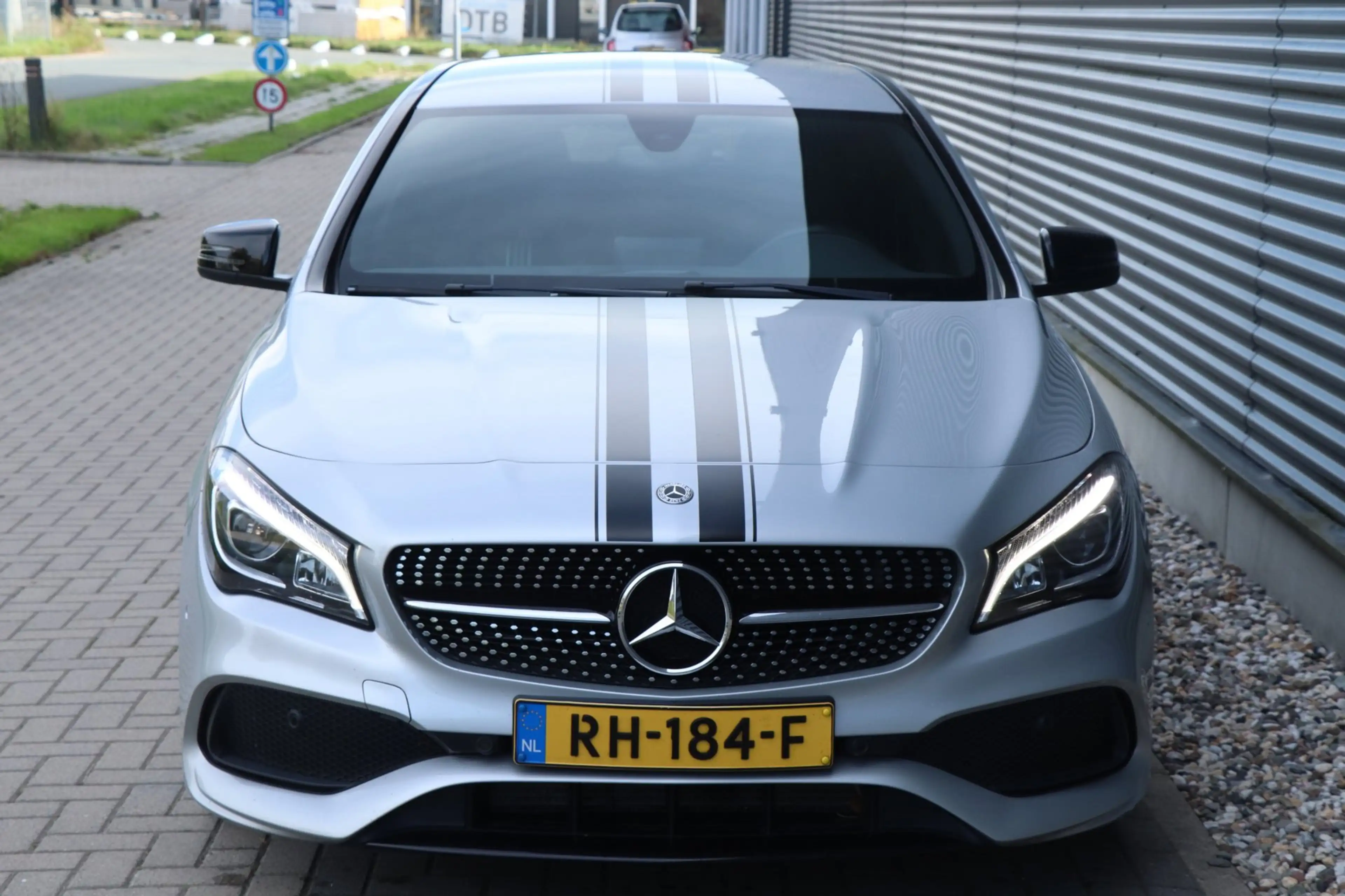Mercedes-Benz CLA 180 Shooting Brake | AMG | Automaat | Camera | NAP — photo 24