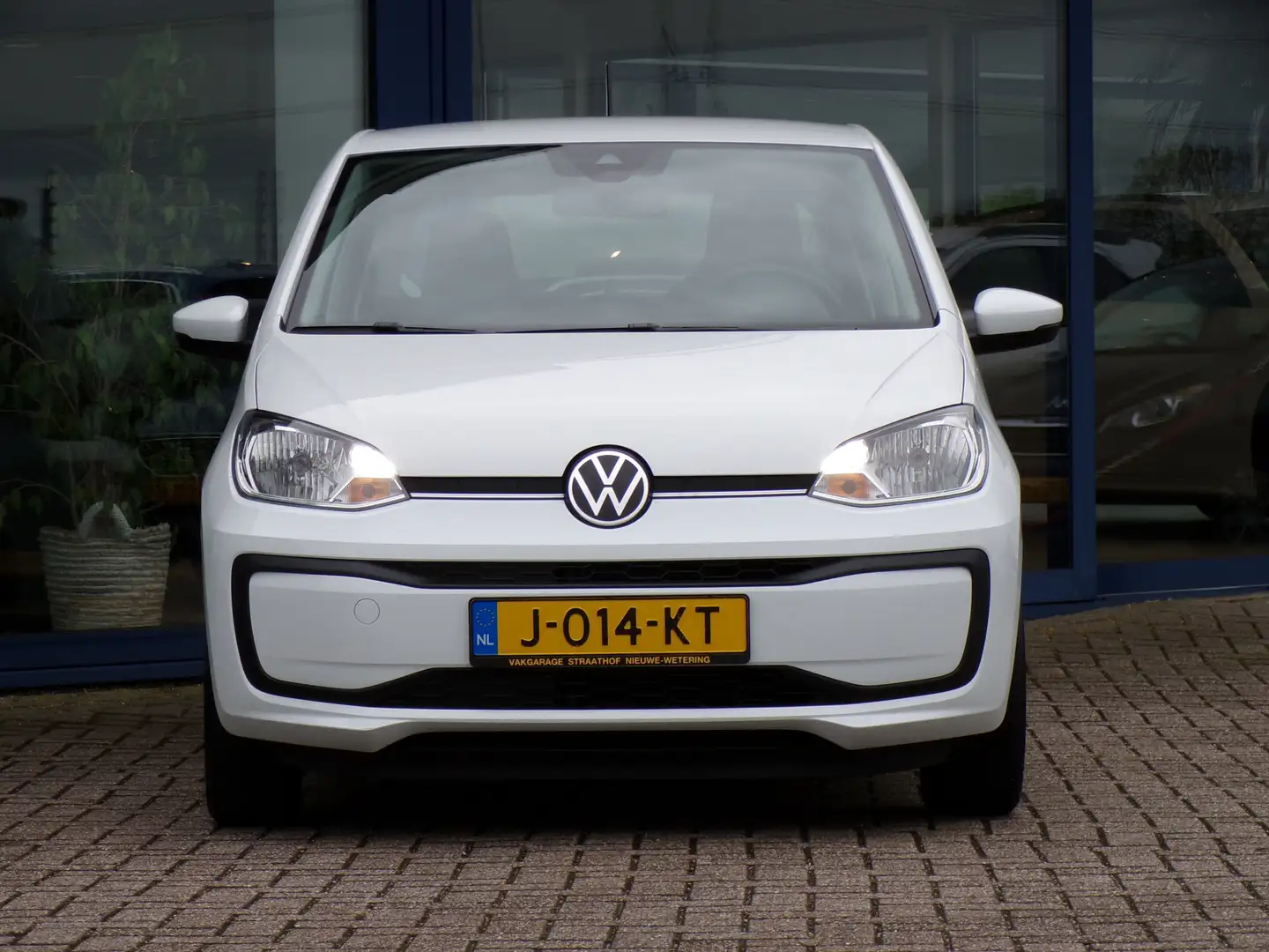 Volkswagen up! 1.0 BMT move up!, Bluetooth / Airco / 5-Deurs Wit - 2