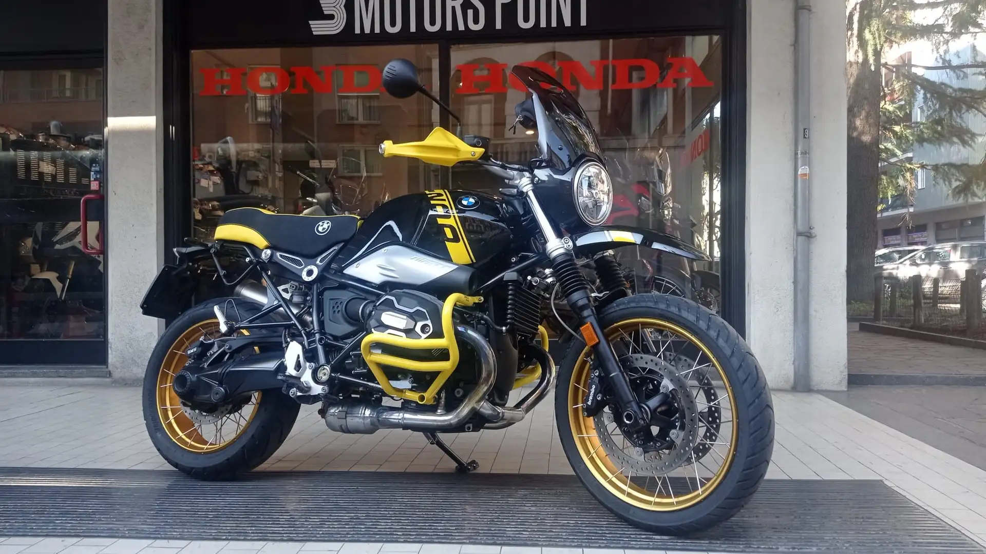 BMW R nineT 40° ANNIVERSARIO Black - 1