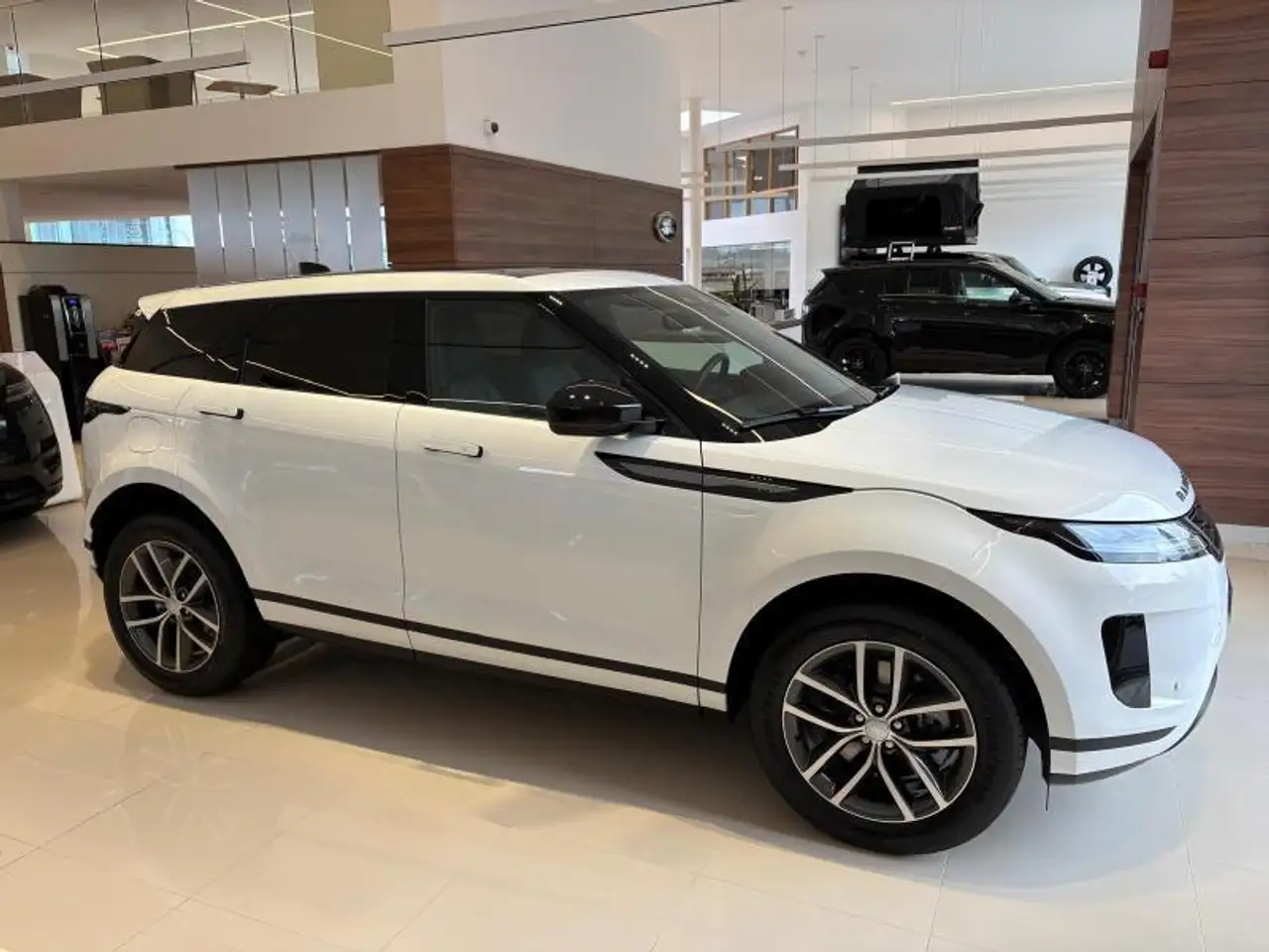 Land Rover Range Rover Evoque 2026