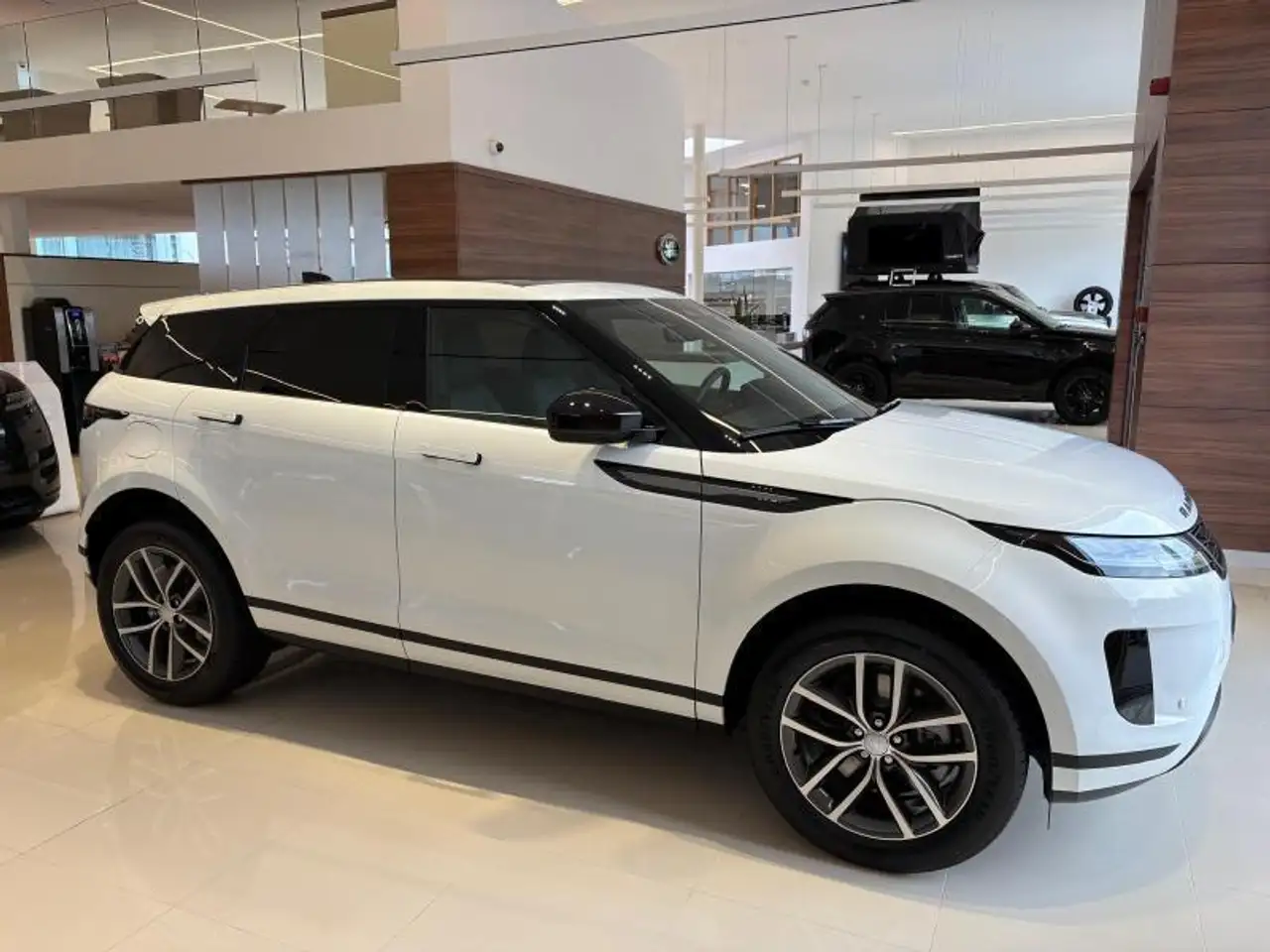Land Rover Range Rover Evoque 2026