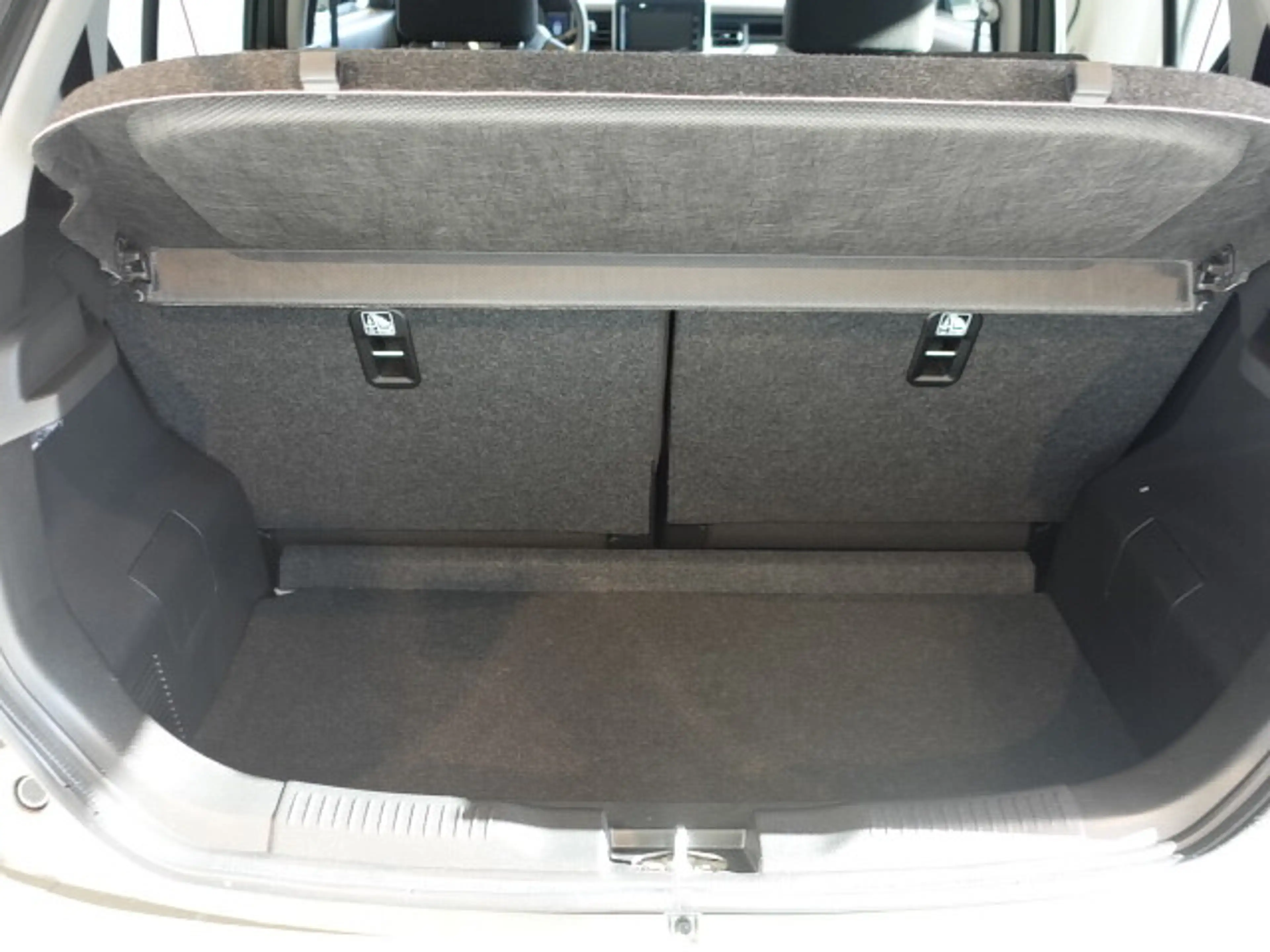 Suzuki Ignis 1,2 Dualjet Hybrid Allgrip Shine — photo 10