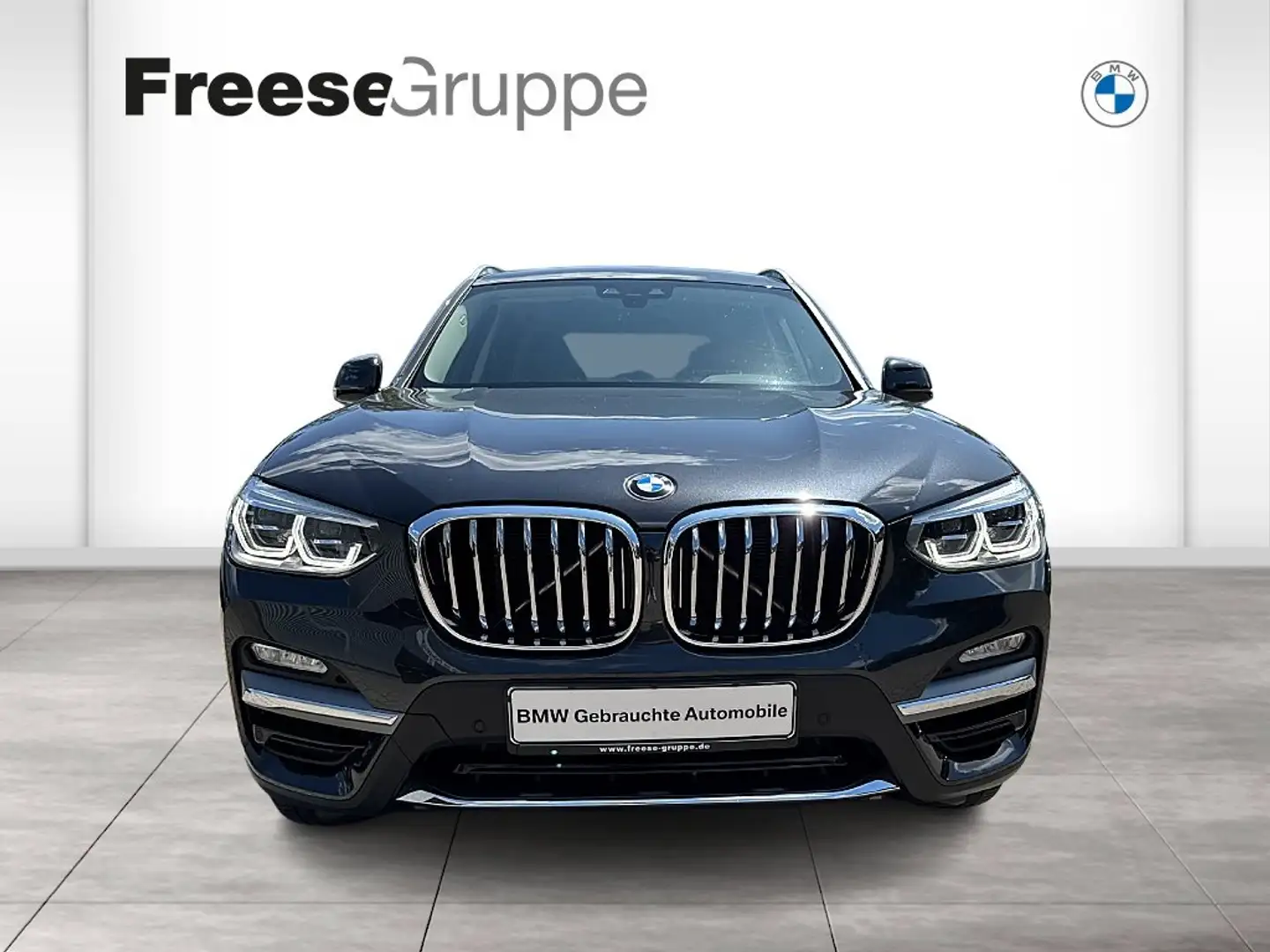 BMW X3 xDrive20i Luxury Line Head-Up LED RFK Shz Grijs - 2