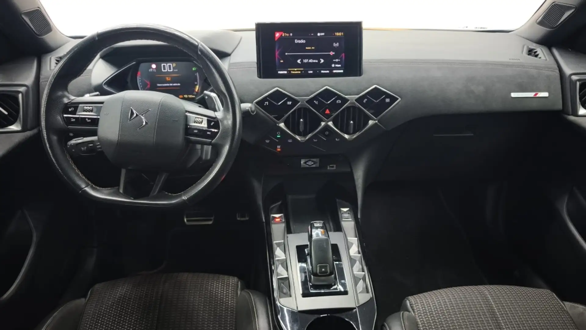 DS Automobiles DS 3 Crossback Puretech Performance Line + 130 EAT8 Azul - 2