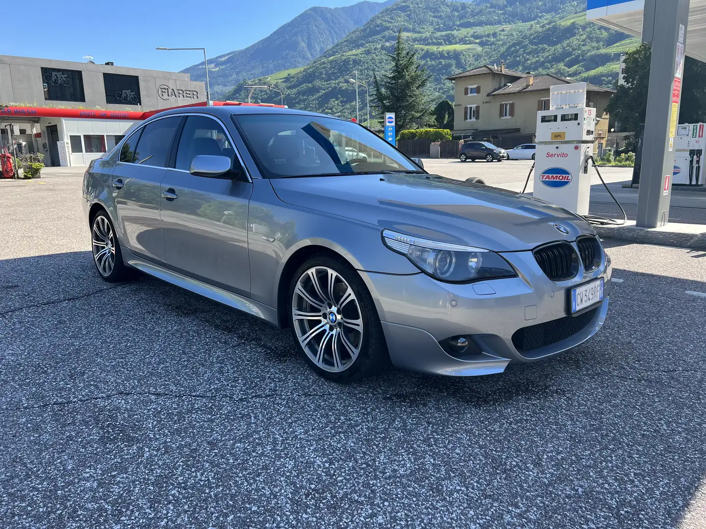 BMW 530 530d E60 218 cv Msport - 2