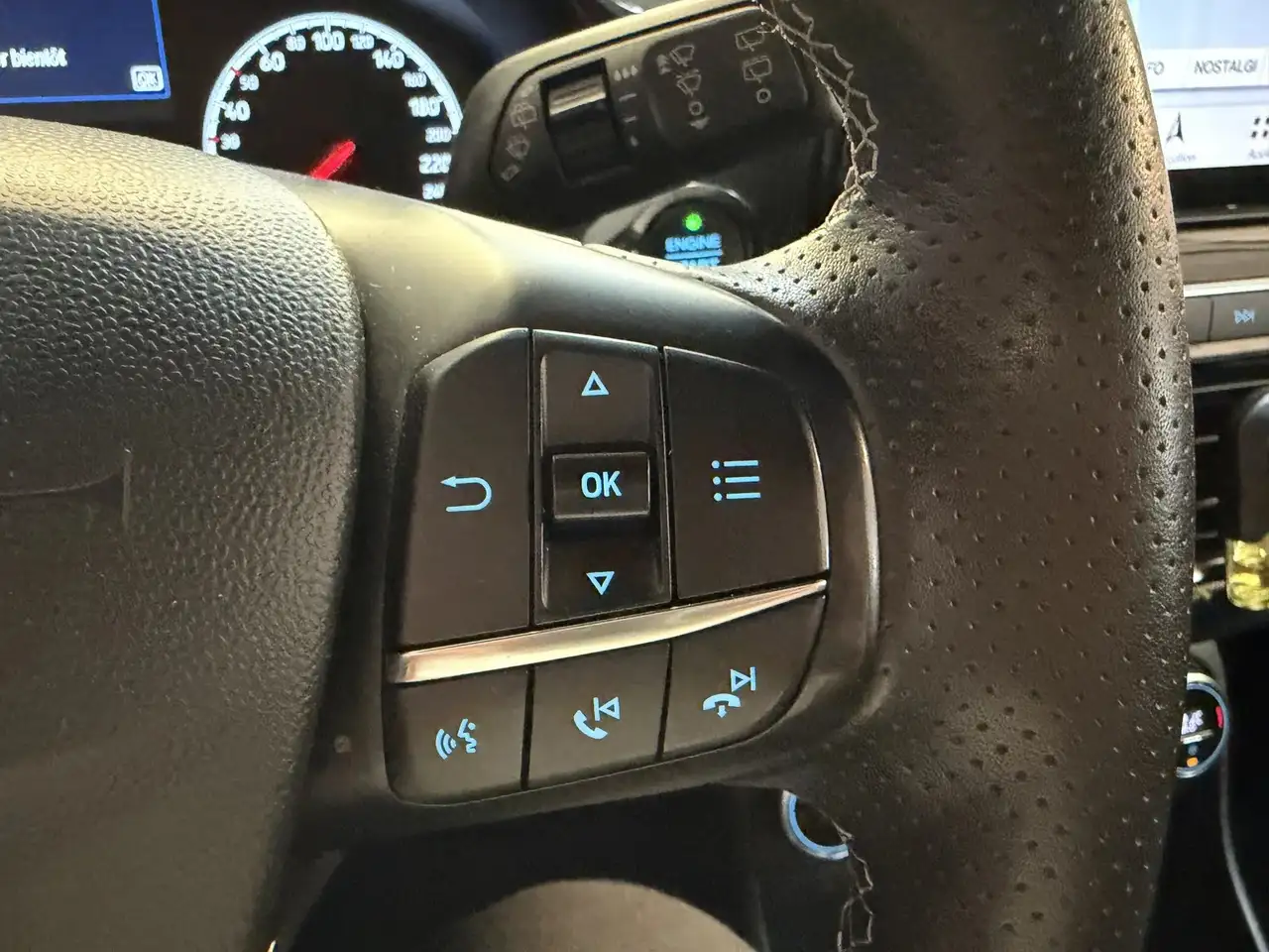 Ford Fiesta ST — photo 25