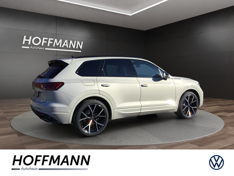 Volkswagen Touareg 3.0TDI R-Line Final Edition 4Motion AHK — photo 6