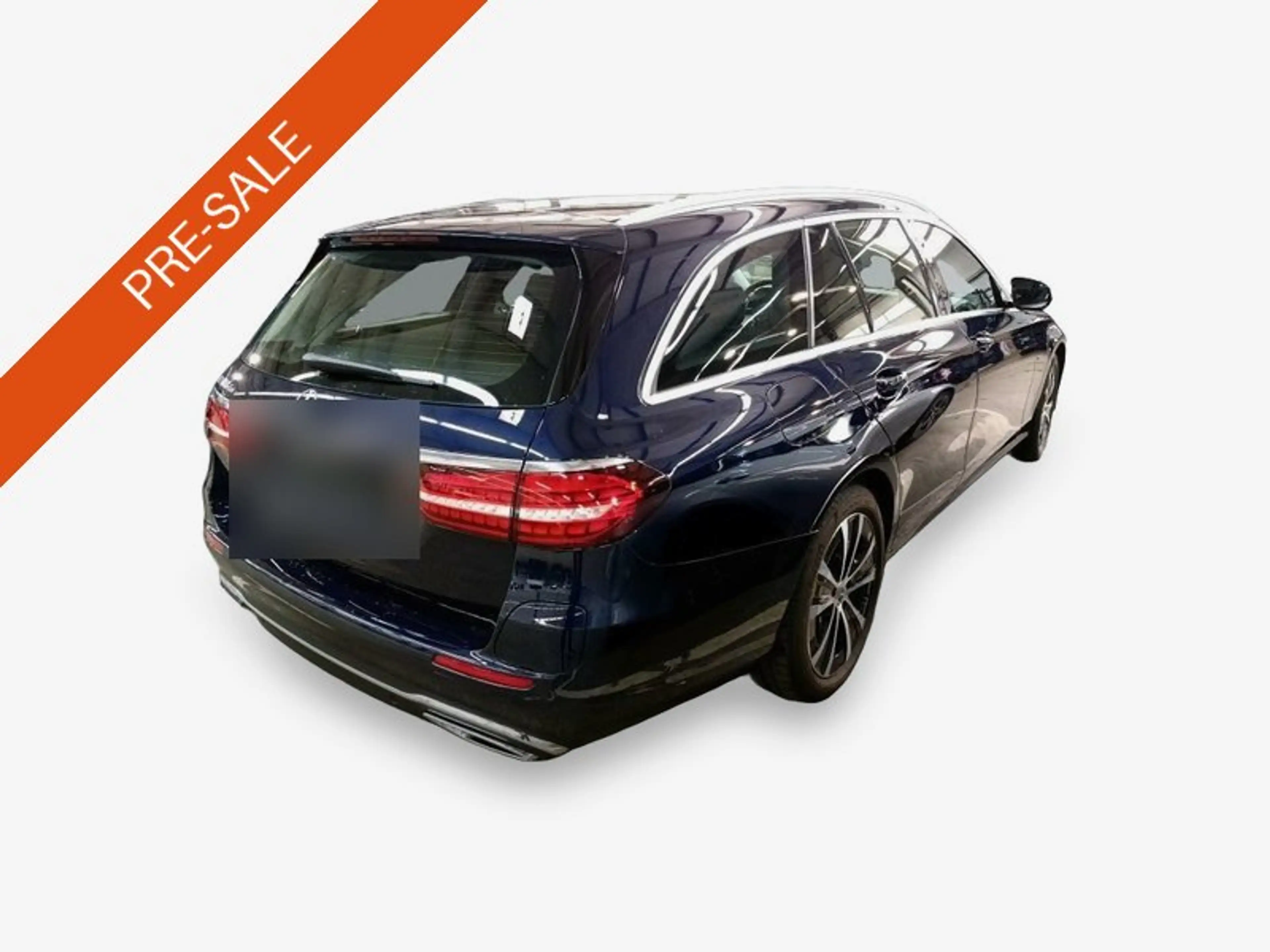 Mercedes-Benz E 300 KLIMAAUT RADIO MFL SHZ VC AHK KAMERA T-Leder Navi RFK — photo 4