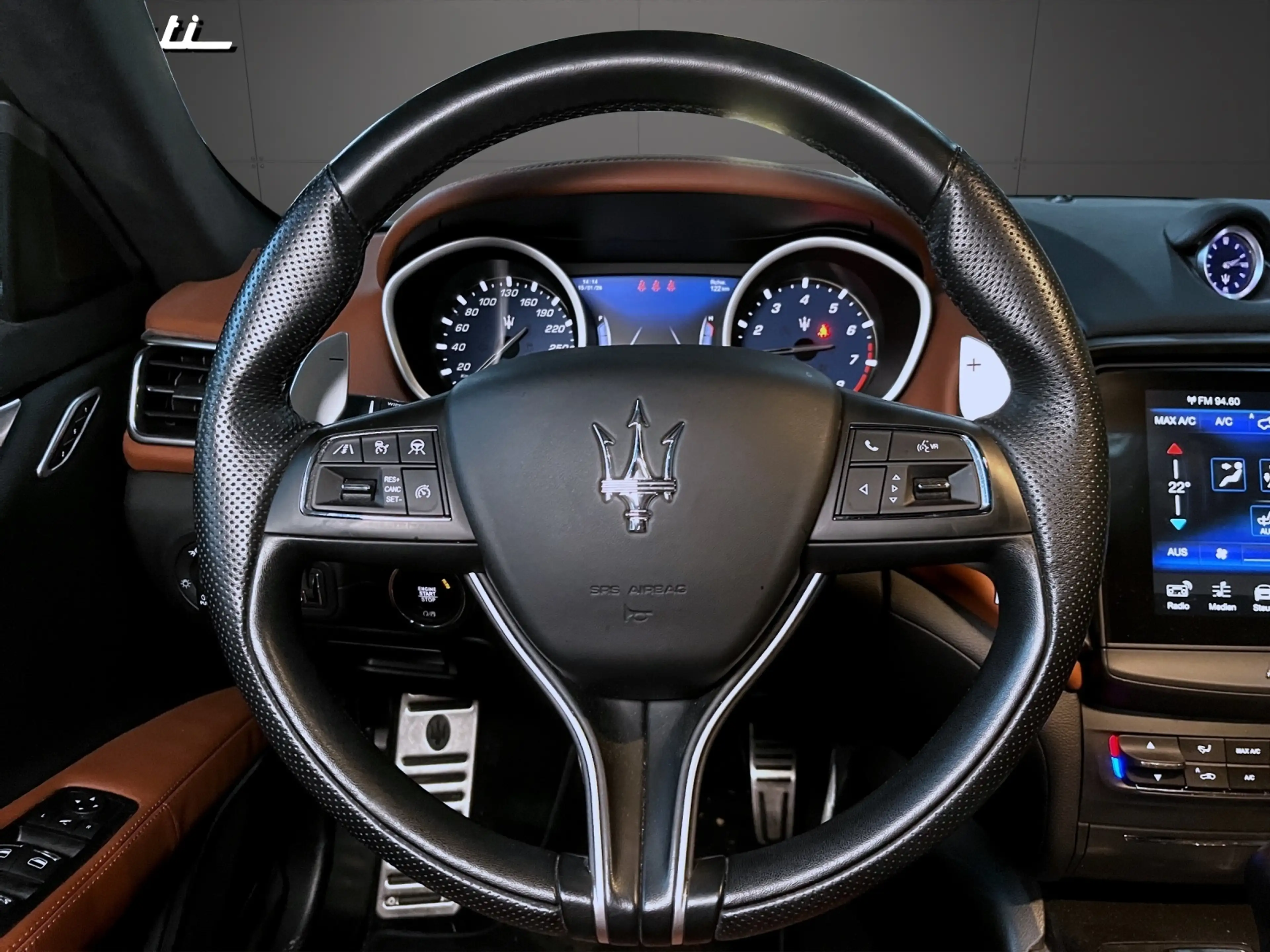 Maserati Ghibli S Q4 GranSport — photo 8