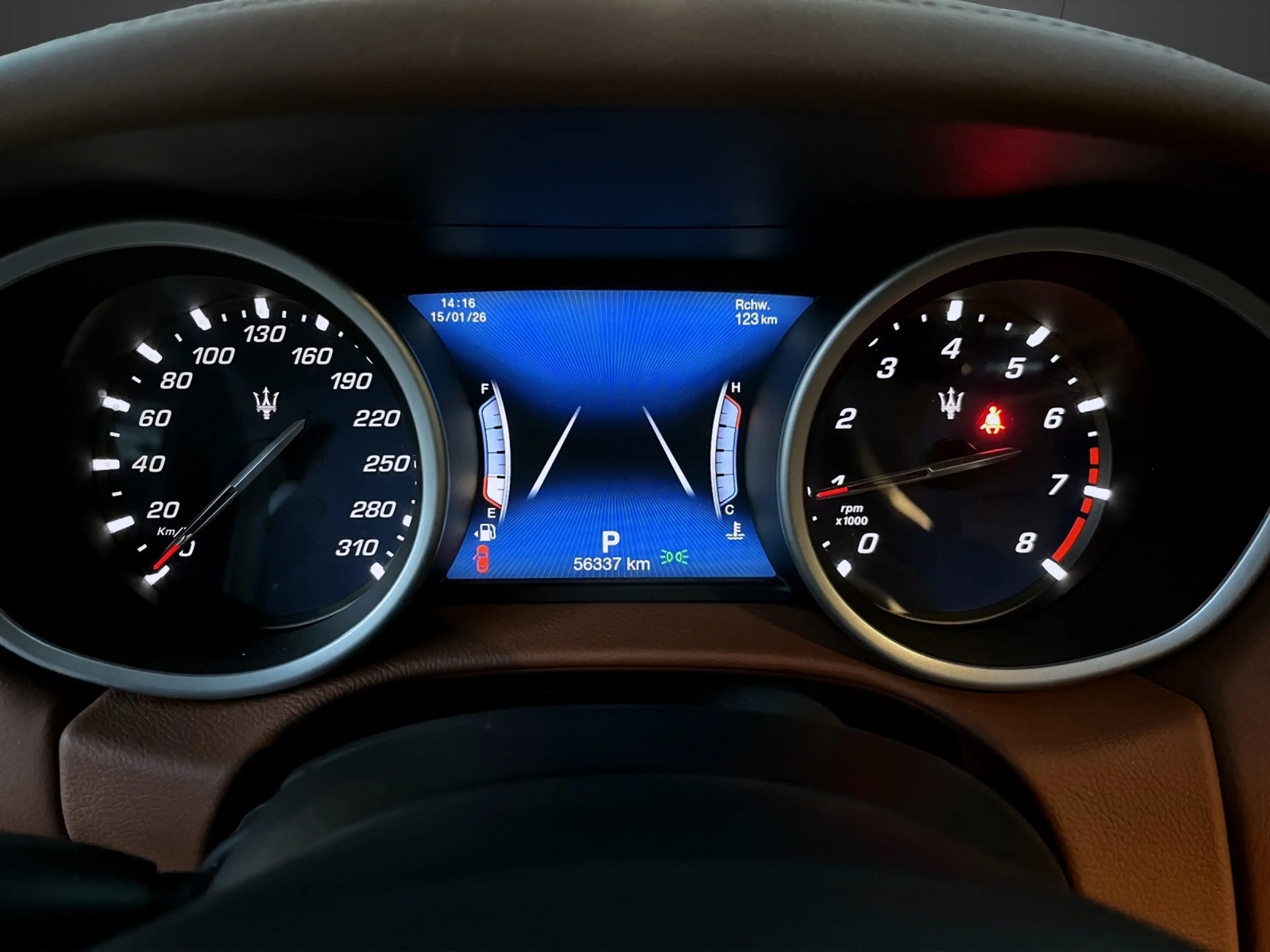 Maserati Ghibli S Q4 GranSport — photo 12