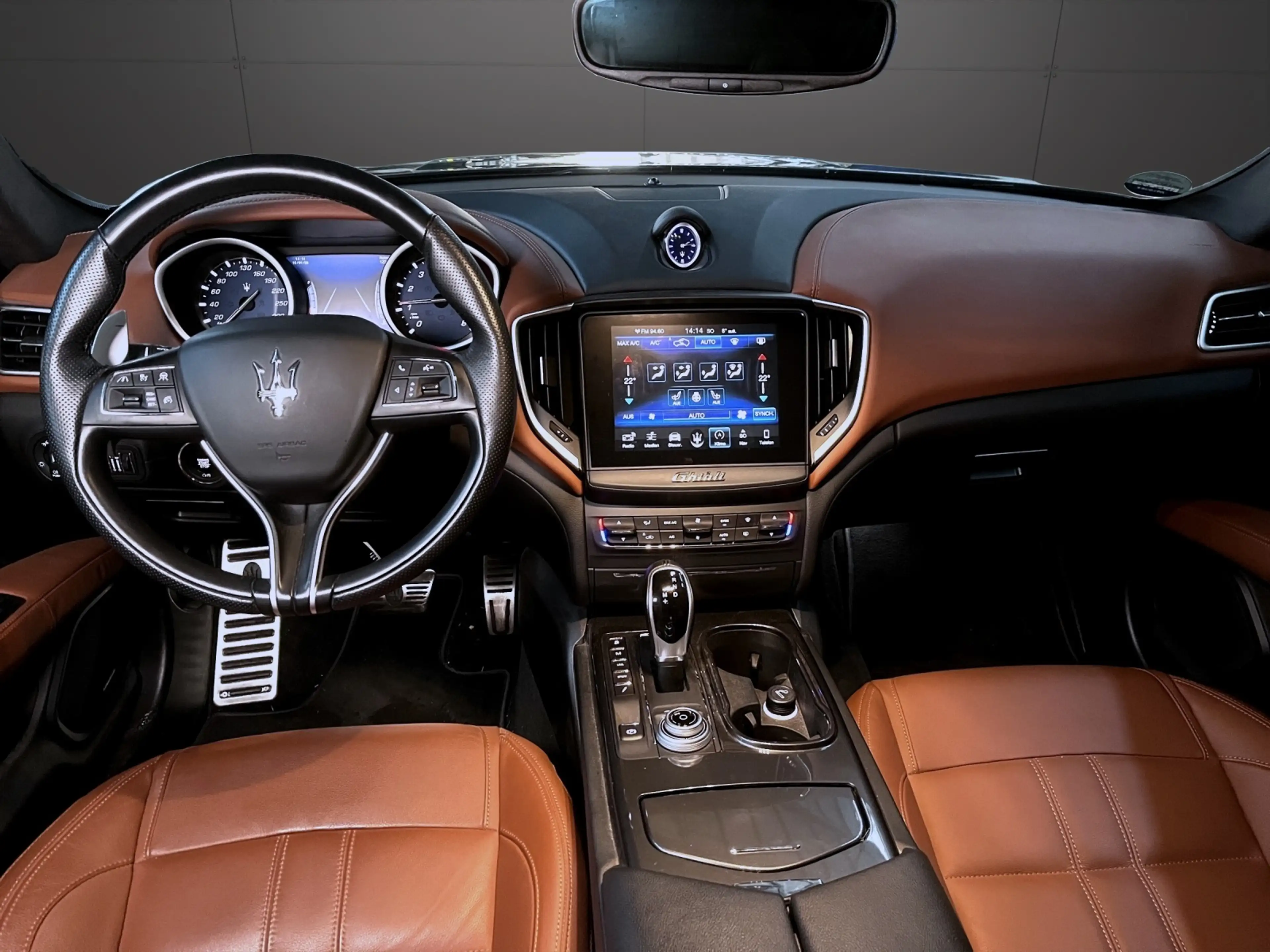Maserati Ghibli S Q4 GranSport — photo 7