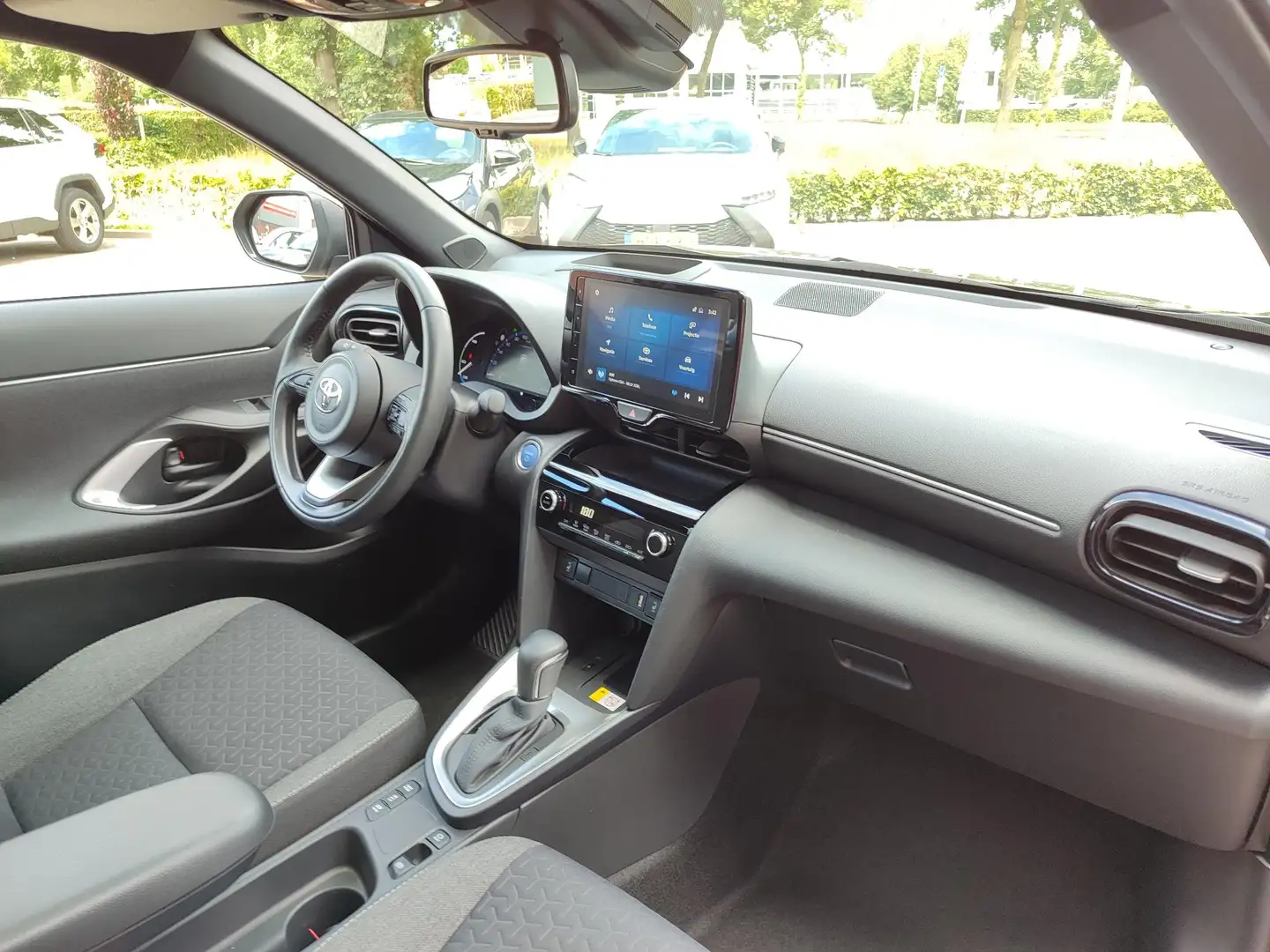 Toyota Yaris Cross 1.5 Hybrid STYLE PANODAK STOEL/STUURVERW NAVI 17'' Noir - 2