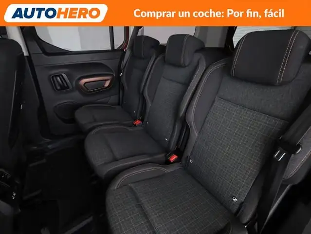 Peugeot Rifter view 15