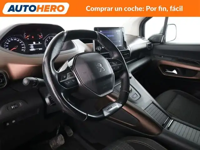Peugeot Rifter view 12