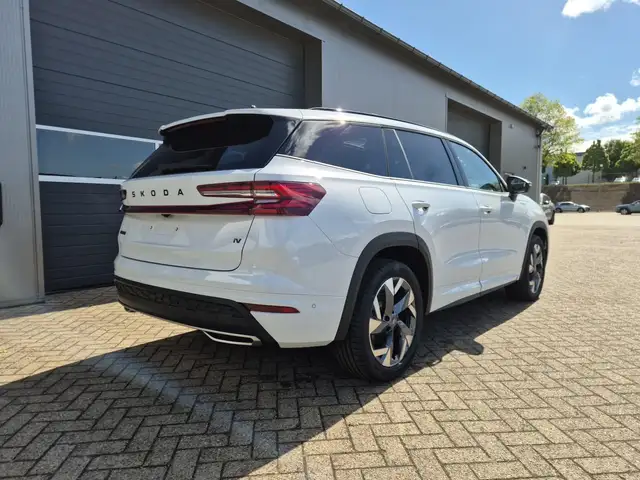 Skoda Kodiaq view 4