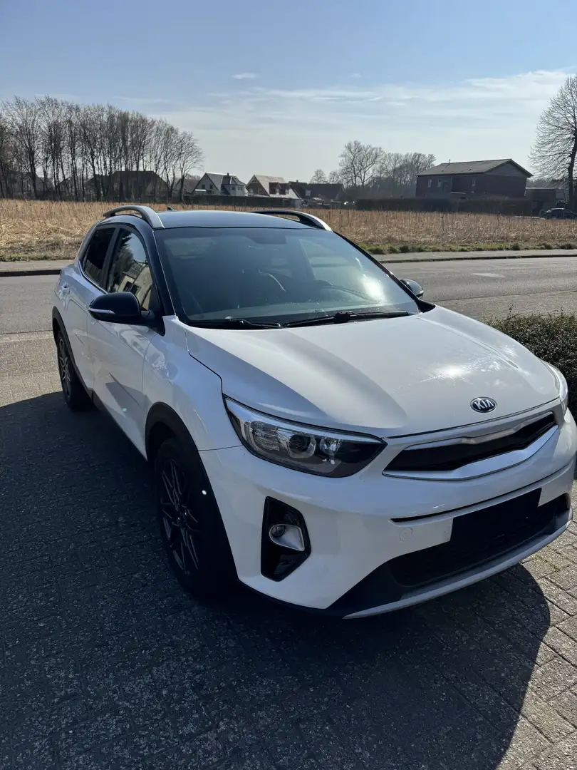 Kia Stonic Spirit - 1