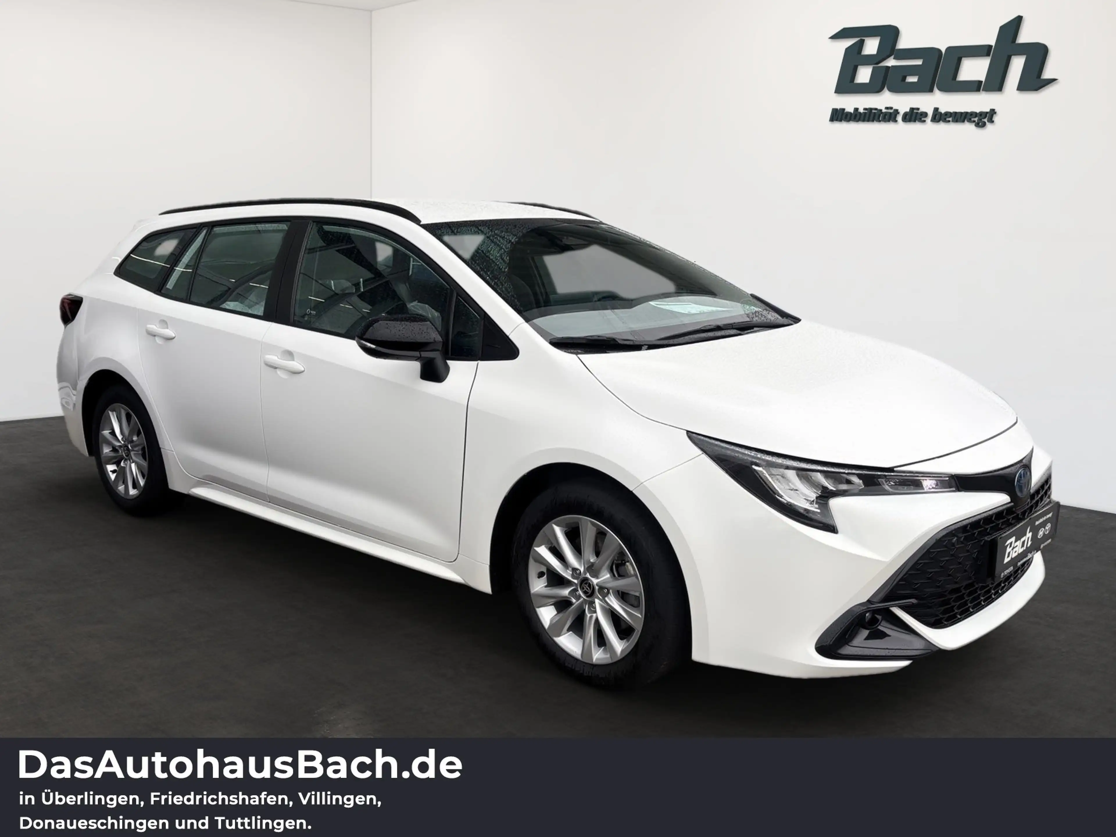 Toyota Corolla 2.0 l Hybrid TS.  Business Edition AUT — photo 2