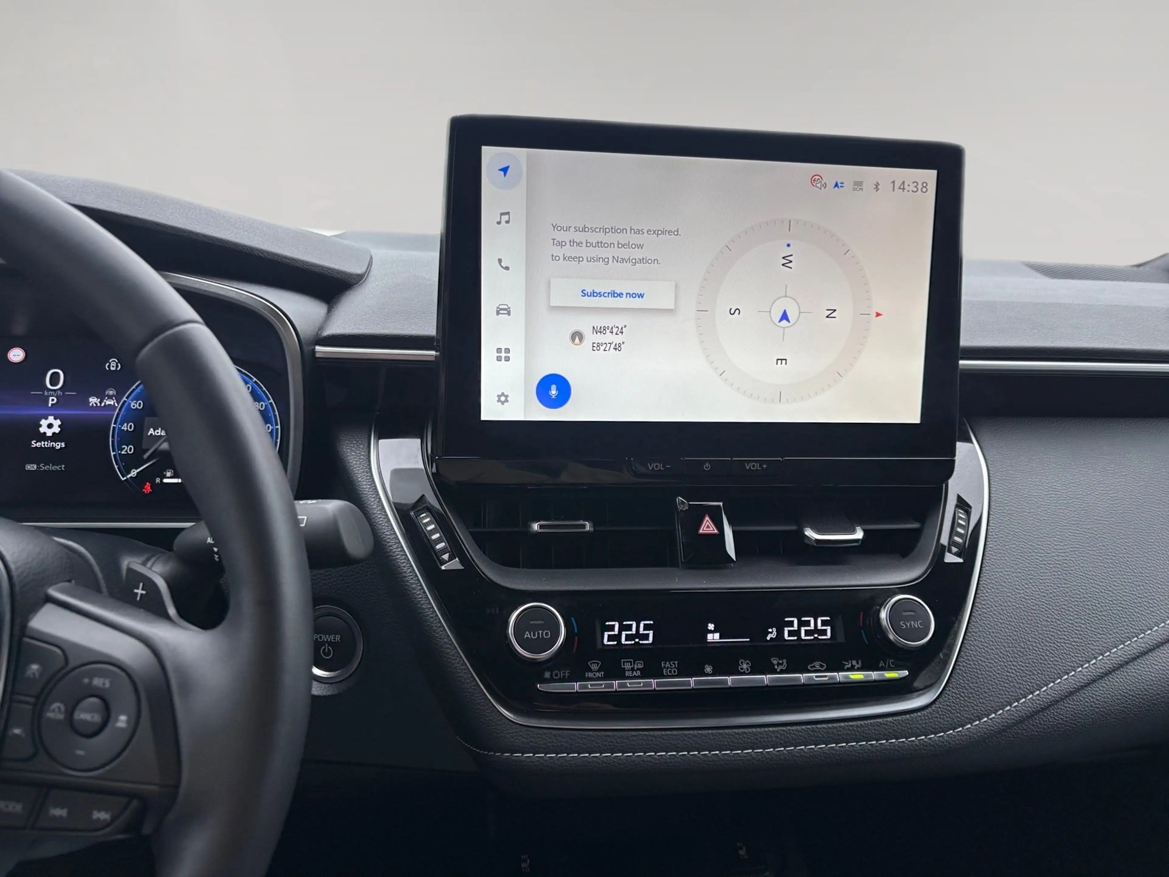 Toyota Corolla 2.0 l Hybrid TS.  Business Edition AUT — photo 9