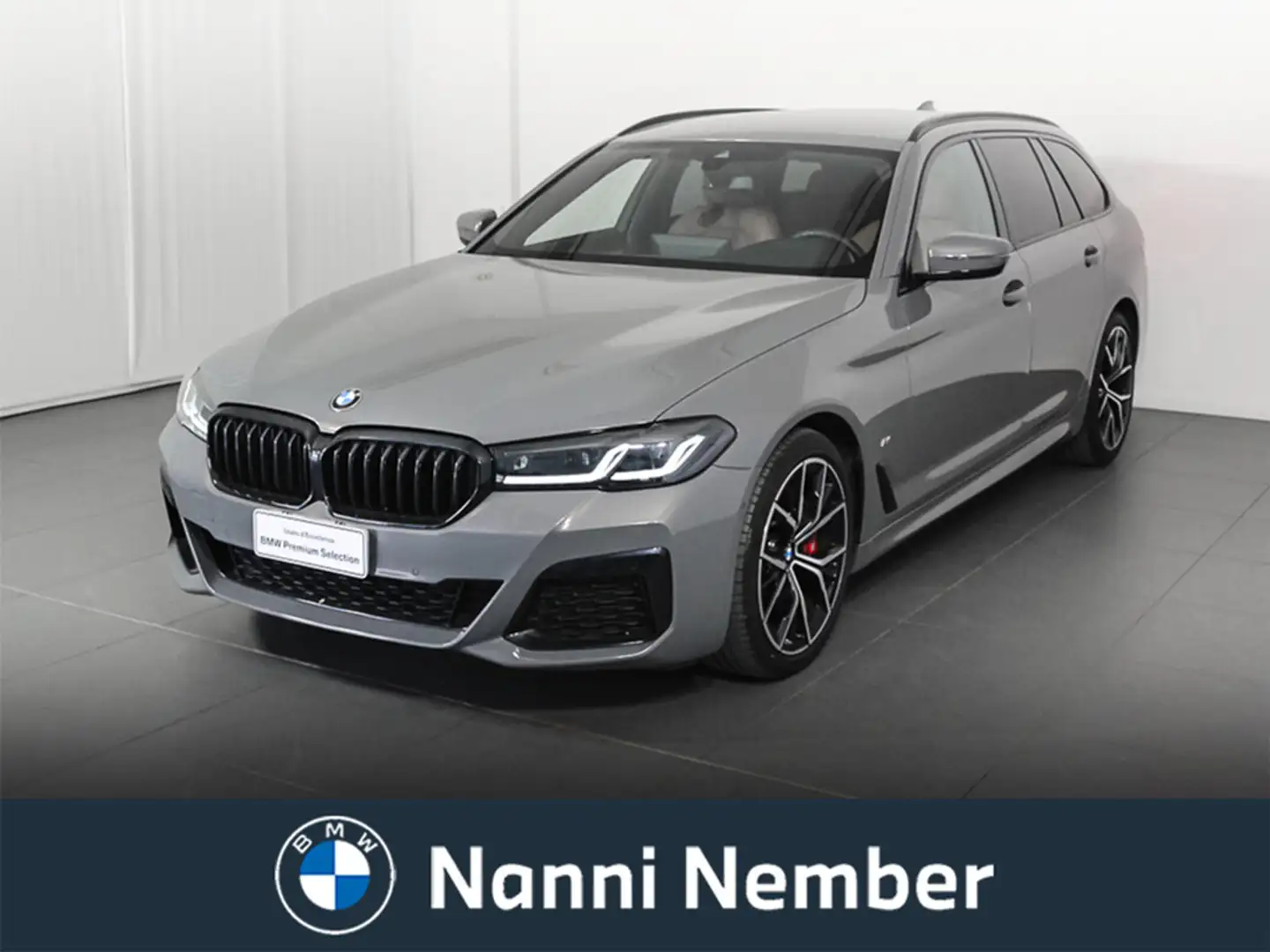 BMW 520 520d 48V Touring Msport Grau - 1