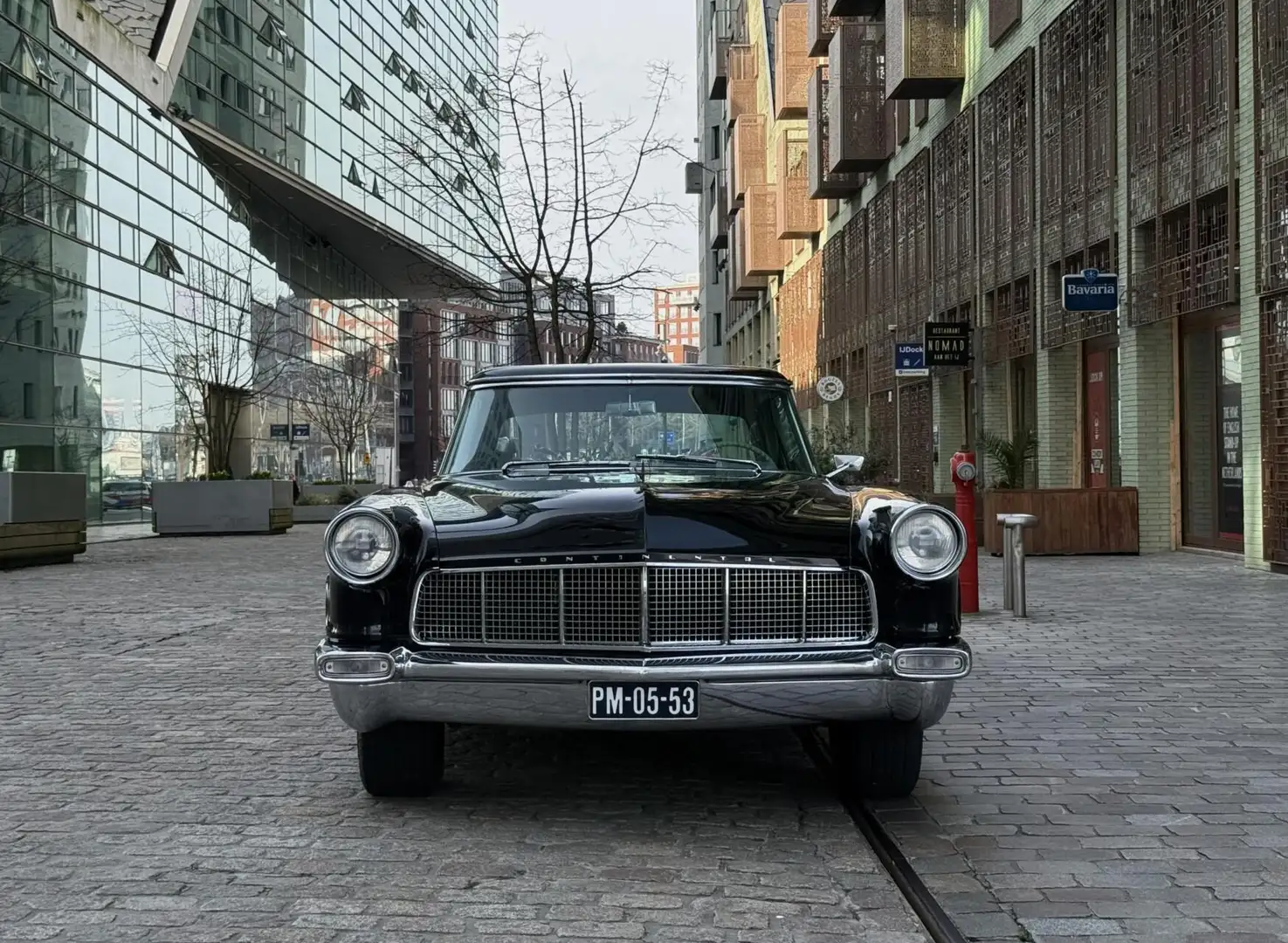 Lincoln Continental MARK II 1956 exceptional condition Schwarz - 2