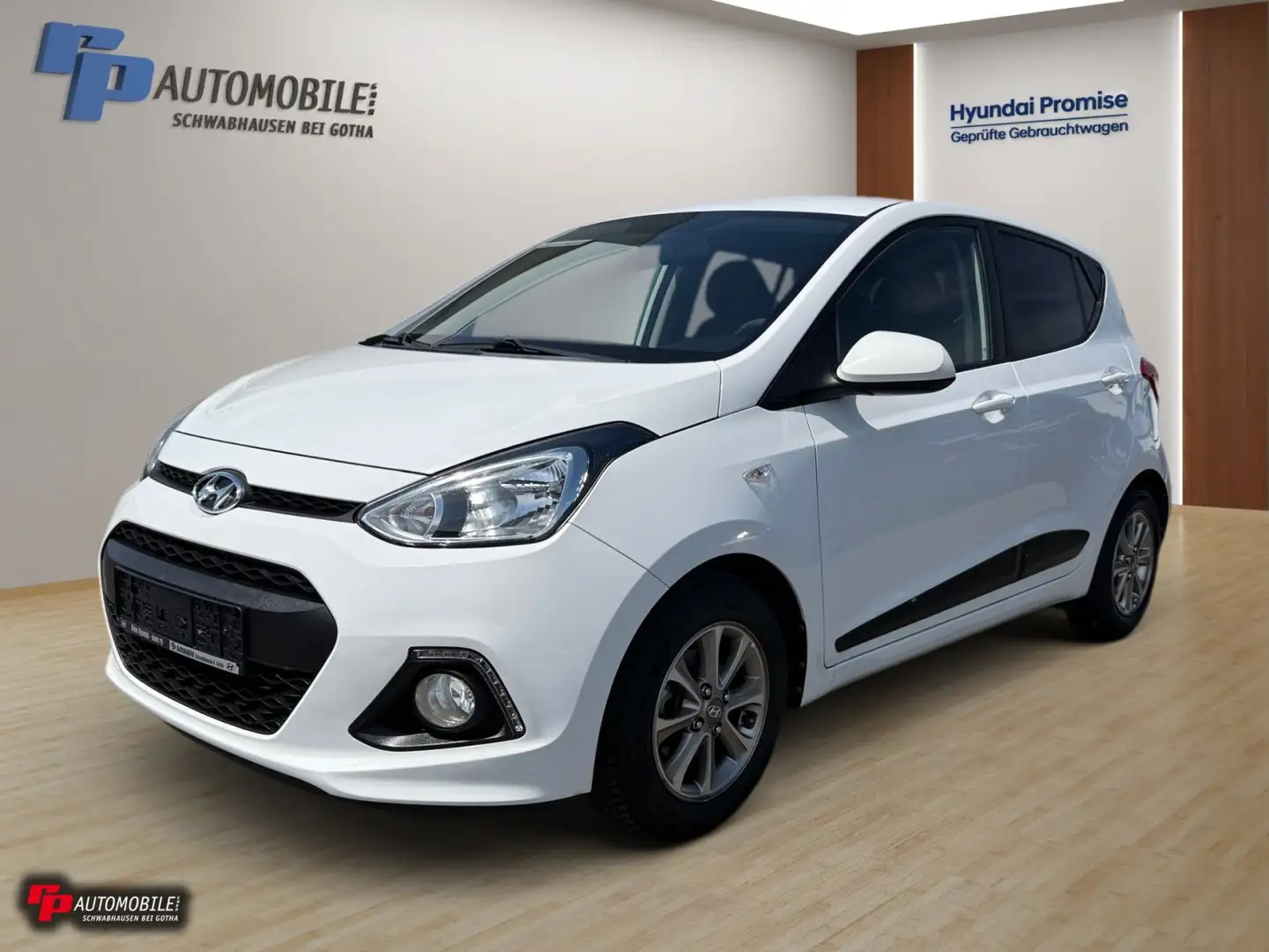 Hyundai i10 I10 1,0 Passion Blanc - 1