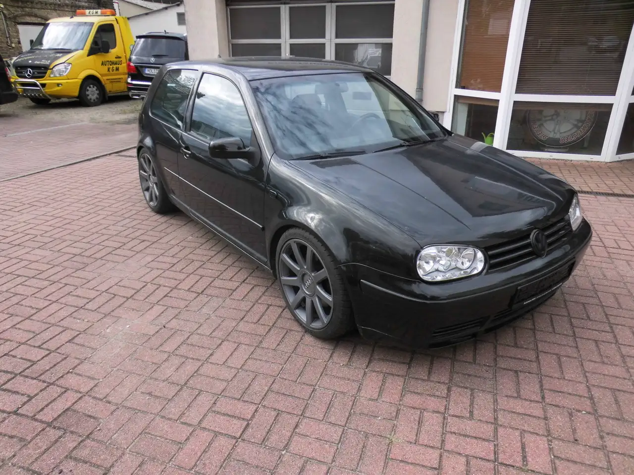 Volkswagen Golf GTI Business Edition, foto 3