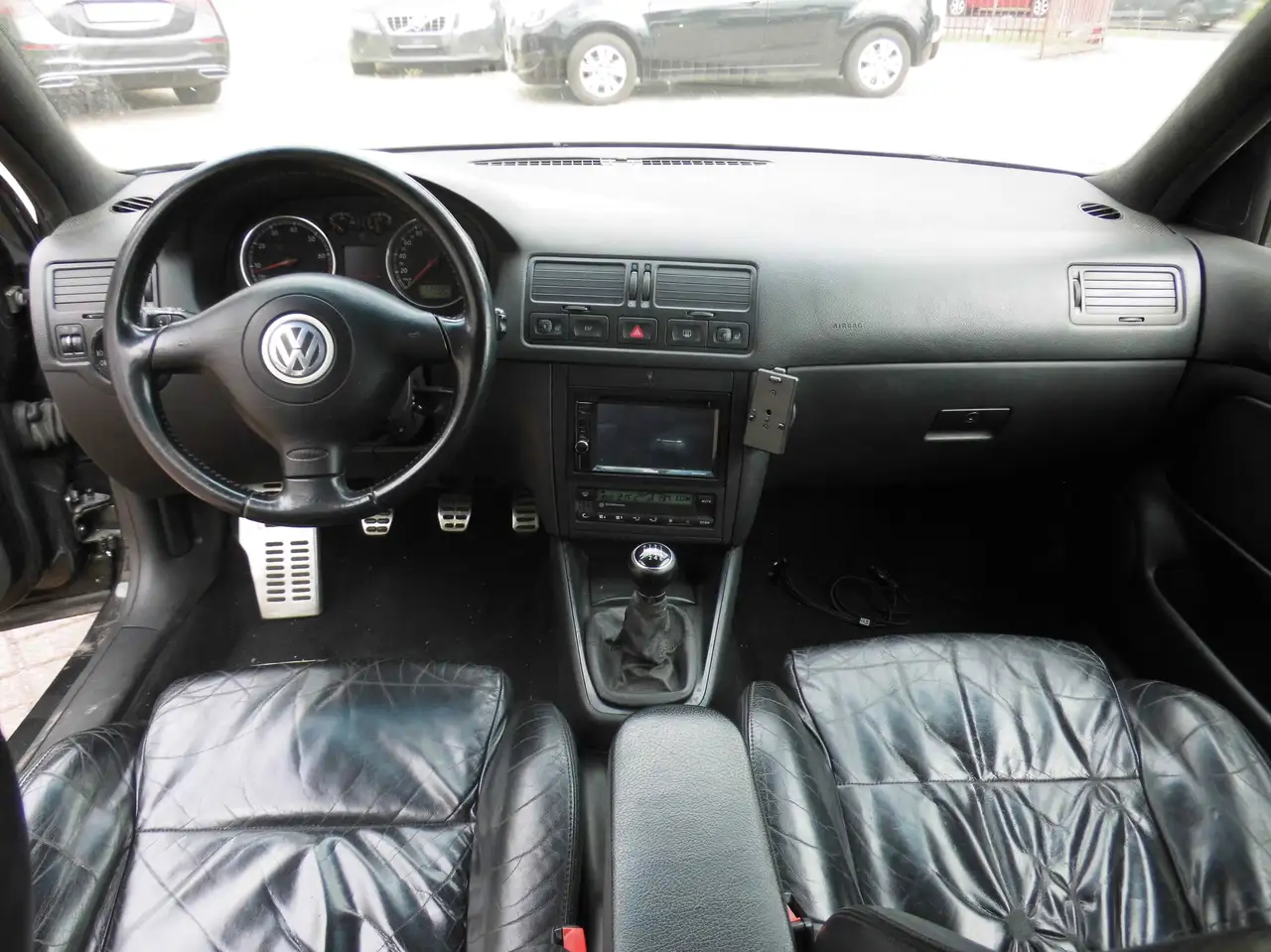 Volkswagen Golf GTI Business Edition, foto 9