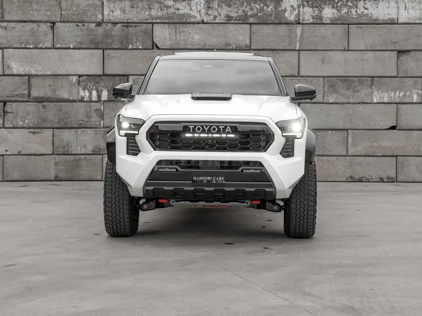 Toyota Tacoma 2025 TRD PRO 4x4 € 79500 +FOX®QS3 ADJUSTABLE Weiß - 2