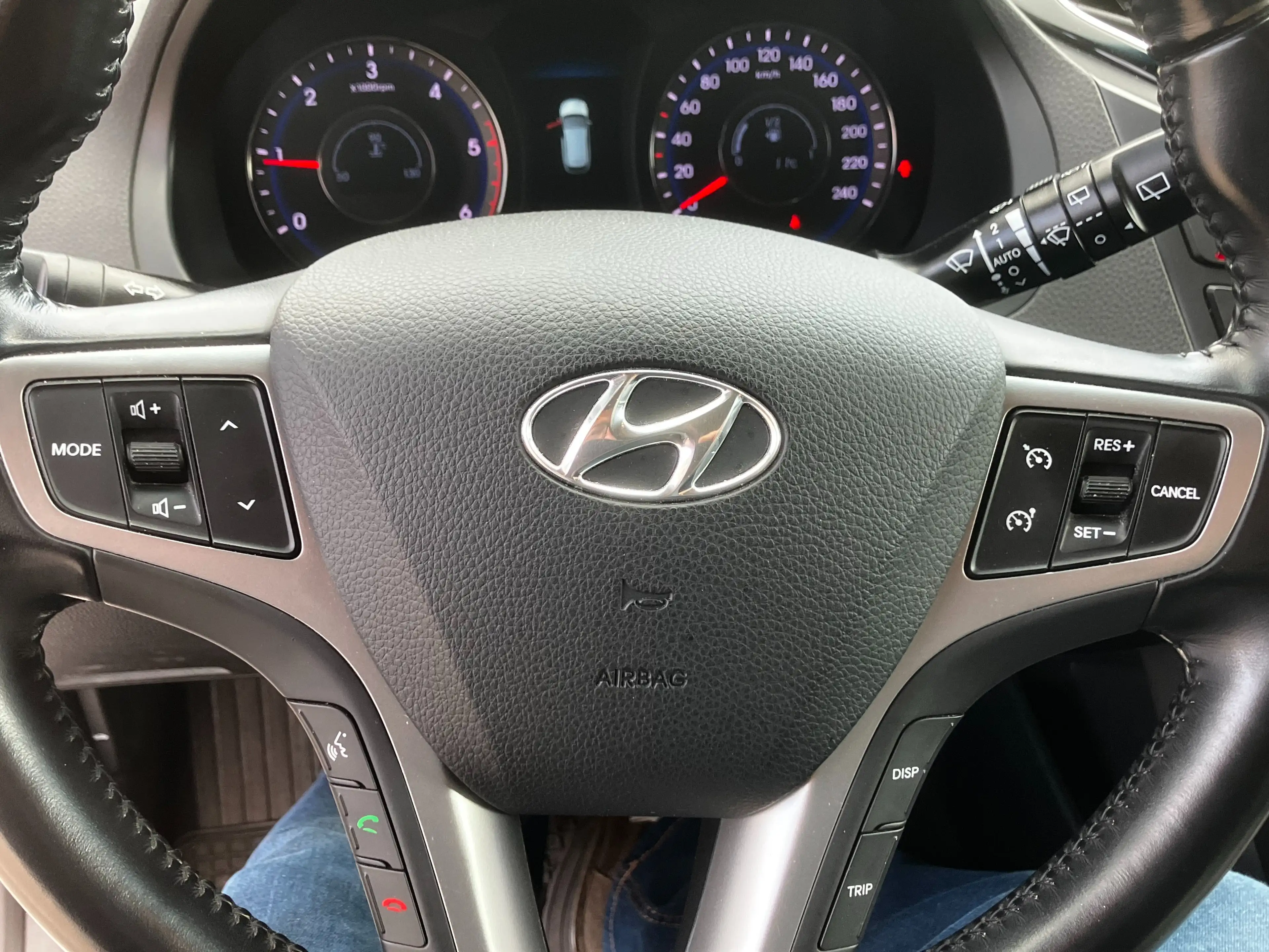 Hyundai i40 i40 SW 1.7 CRDi Business Ed. Sunroof — photo 9