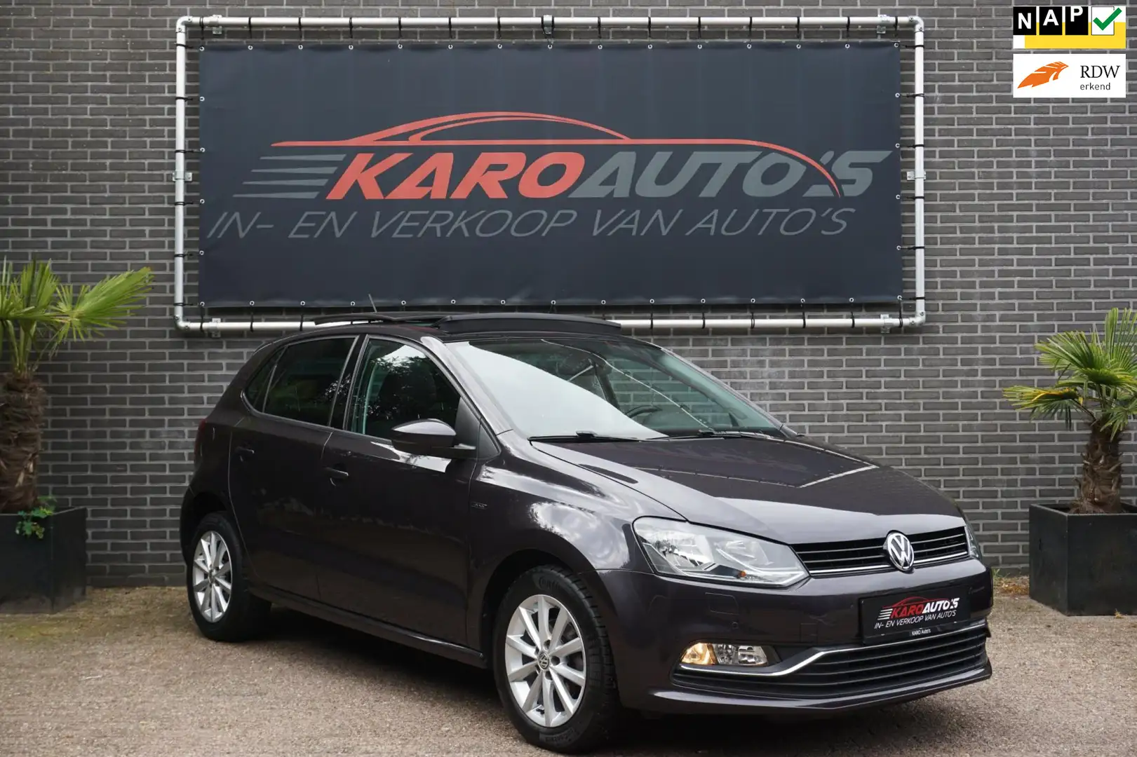 Volkswagen Polo 1.2 TSI Lounge Pano Cruise Clima Stoelvw Pdc Gris - 1