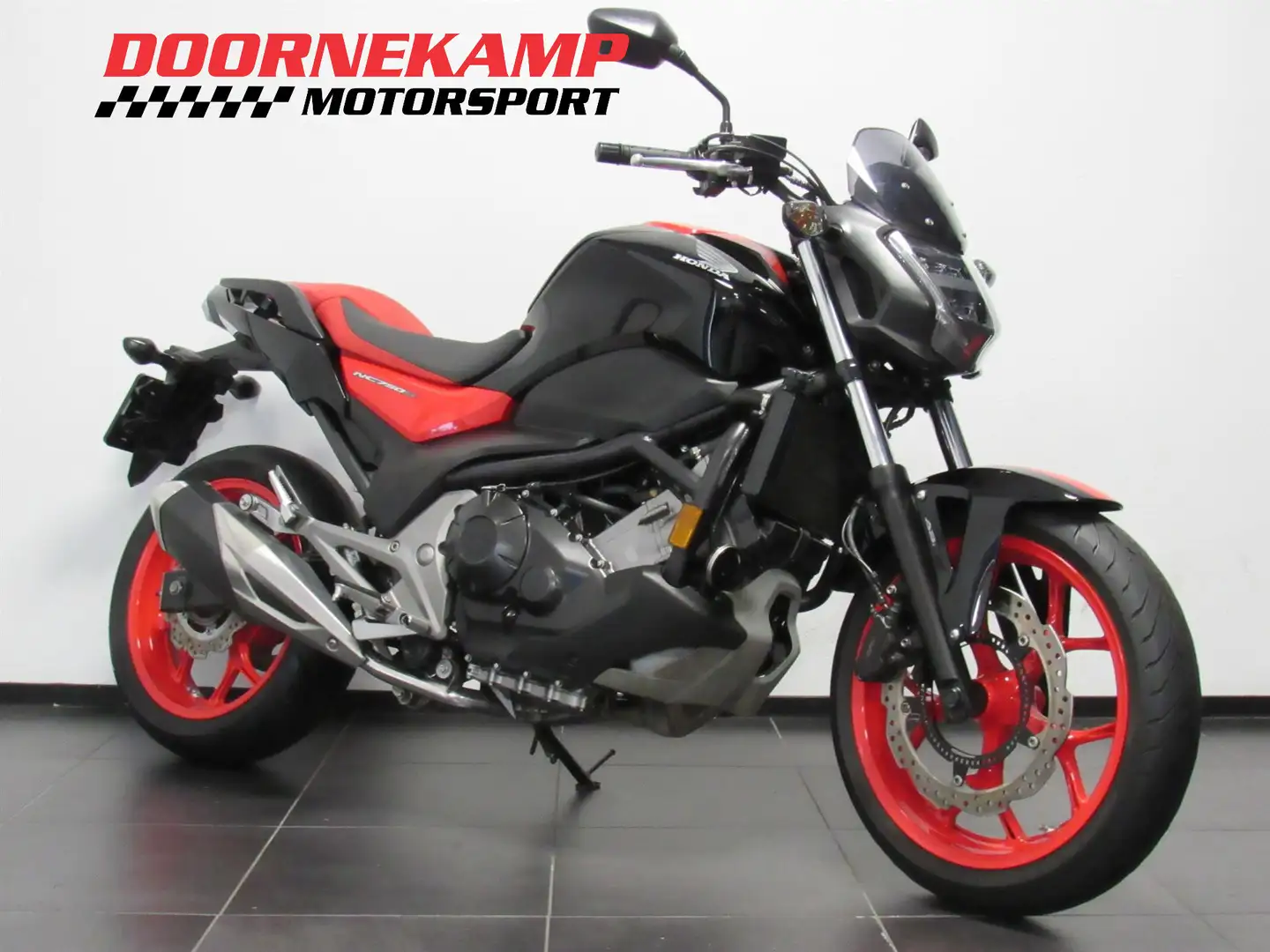 Honda NC 750 S ABS Rood - 2