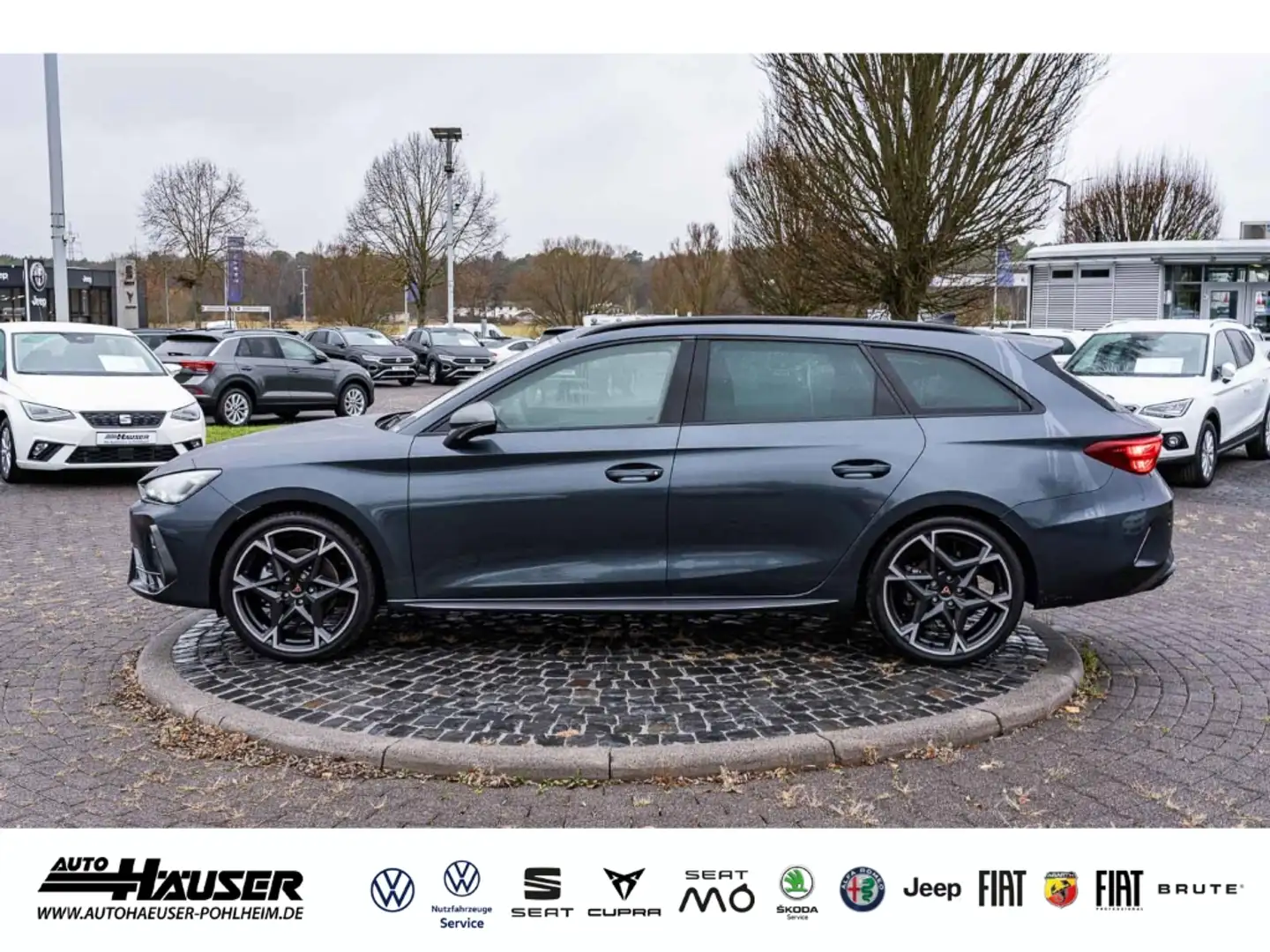 CUPRA Leon Sportstourer 1.5 eTSI DSG PANO DCC EL. HECKKL. VIR Grau - 2