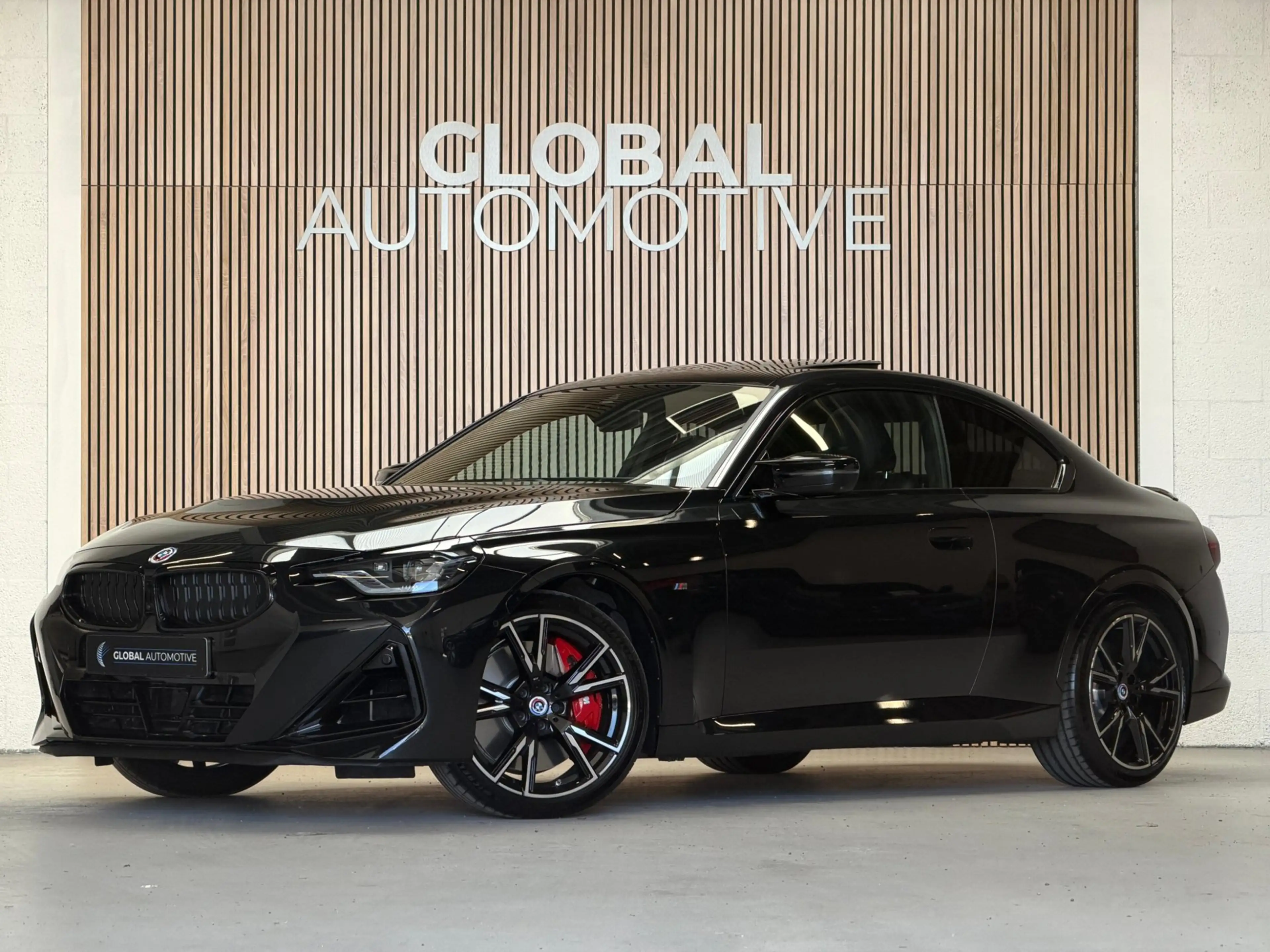BMW 240 2-serie Coupé M240i xDrive - SCHUIFDAK - HARMAN KA
