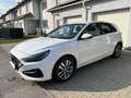 Hyundai i30 i30 1,0 T-GDI i-Line Plus i-Line Plus Weiß - thumbnail 1