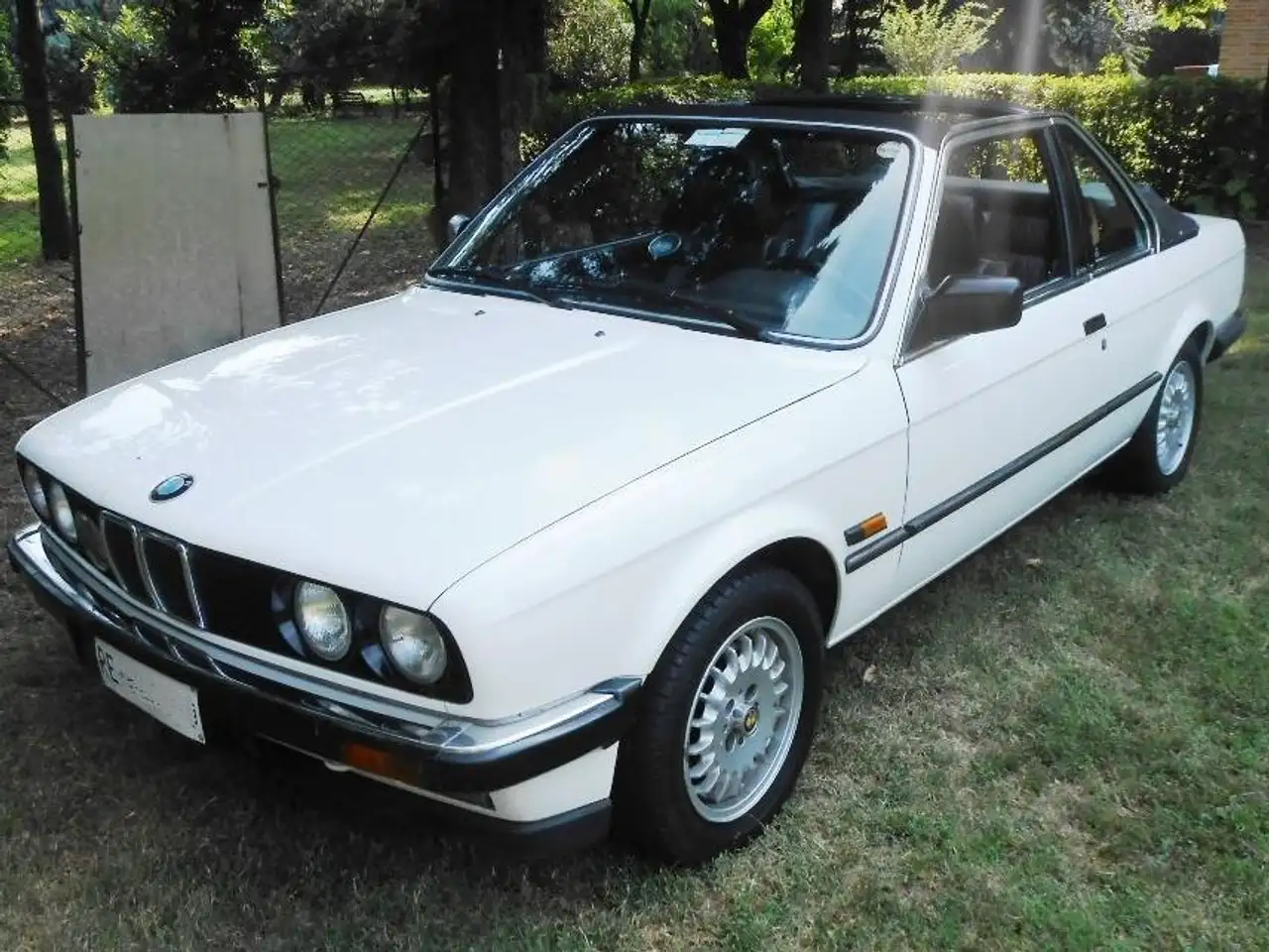 BMW 320i BAUR Cabriolet 6 cilindri 122 HP del 1984, foto 2