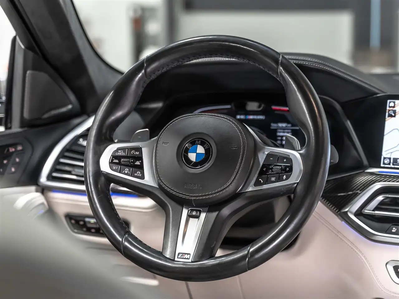 BMW X6 снимка BMW X6