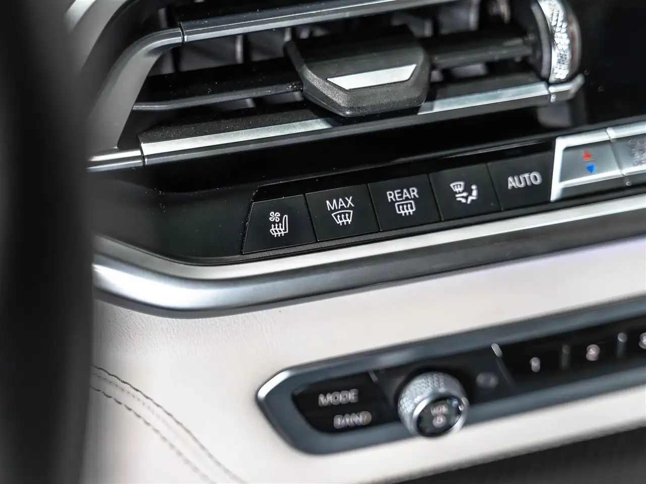 BMW X6 снимка BMW X6