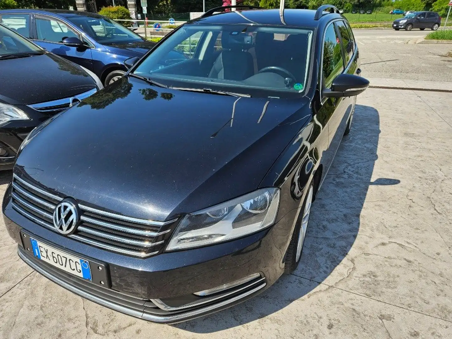 Volkswagen Passat Var. 2.0 TDI DSG Comfort. BM.Tech Czarny - 2
