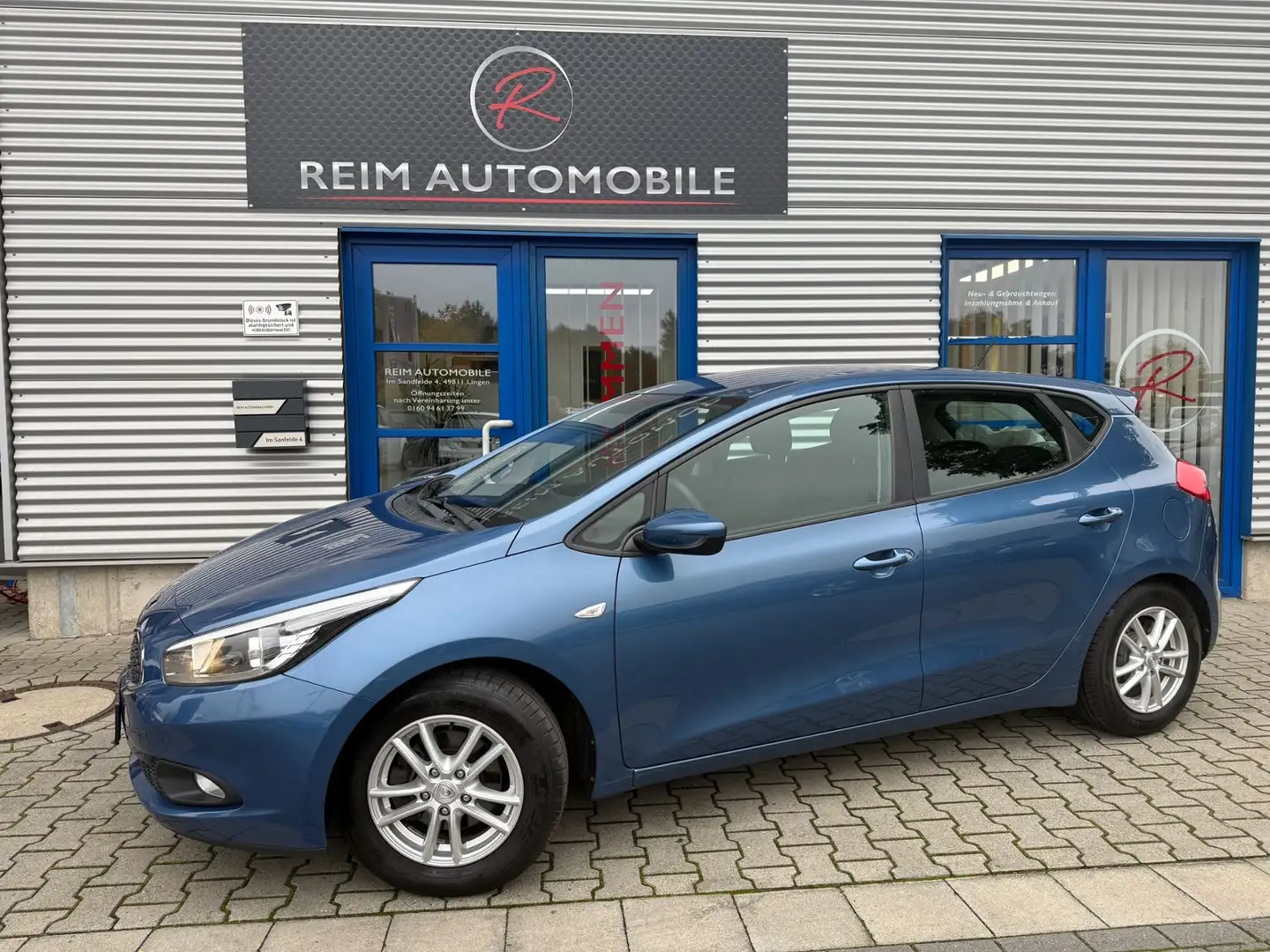 Kia Ceed / cee'd Attract 1.4 *KLIMA*RADIO*ALU*ZV FUNK* Blau - 2
